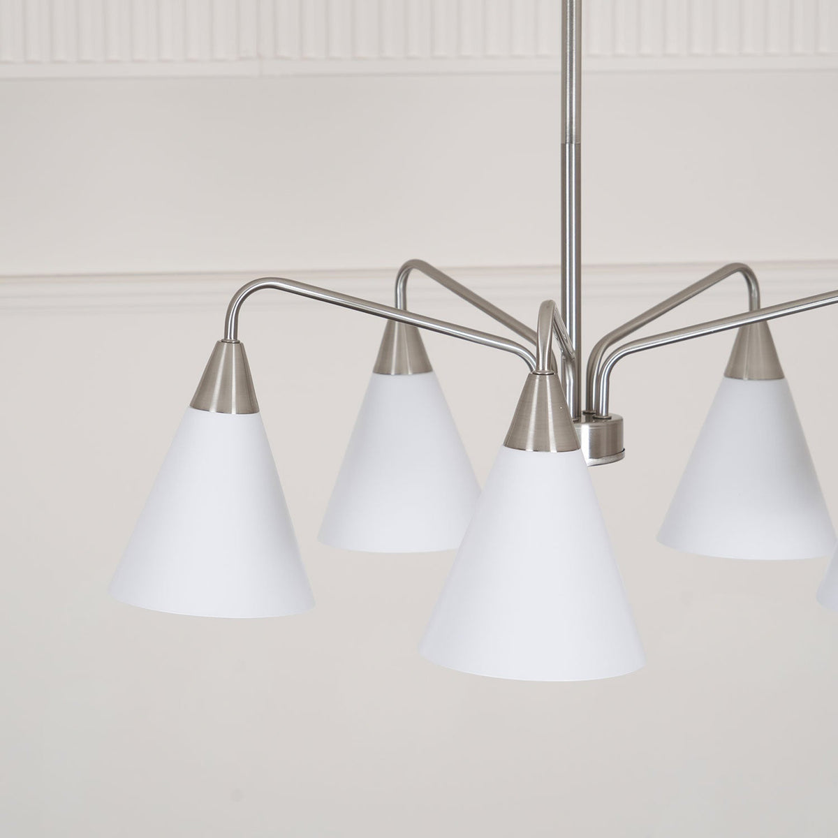 Elthaeth Premium Nordic Art Fashion Cono Chandelier