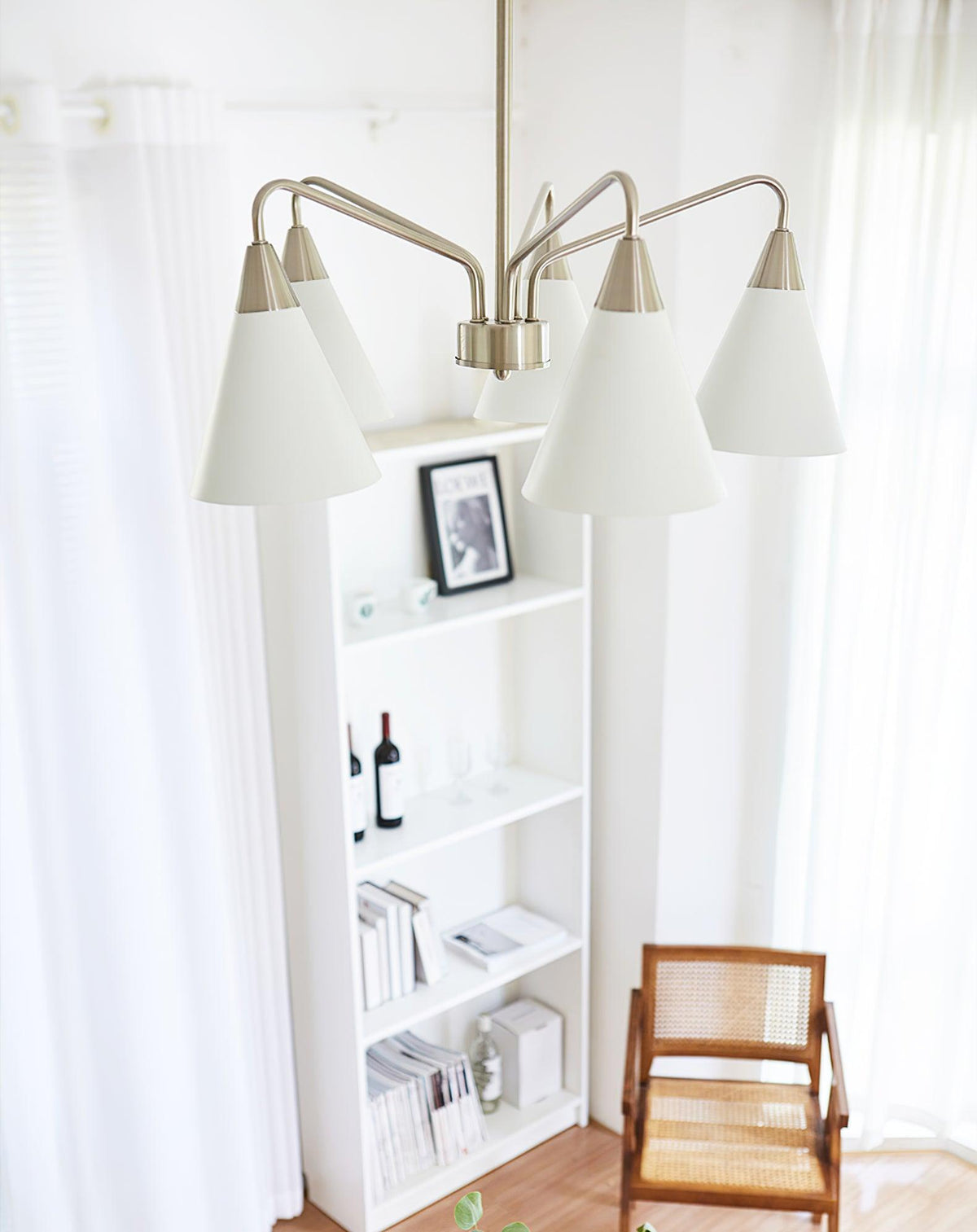Elthaeth Premium Nordic Art Fashion Cono Chandelier