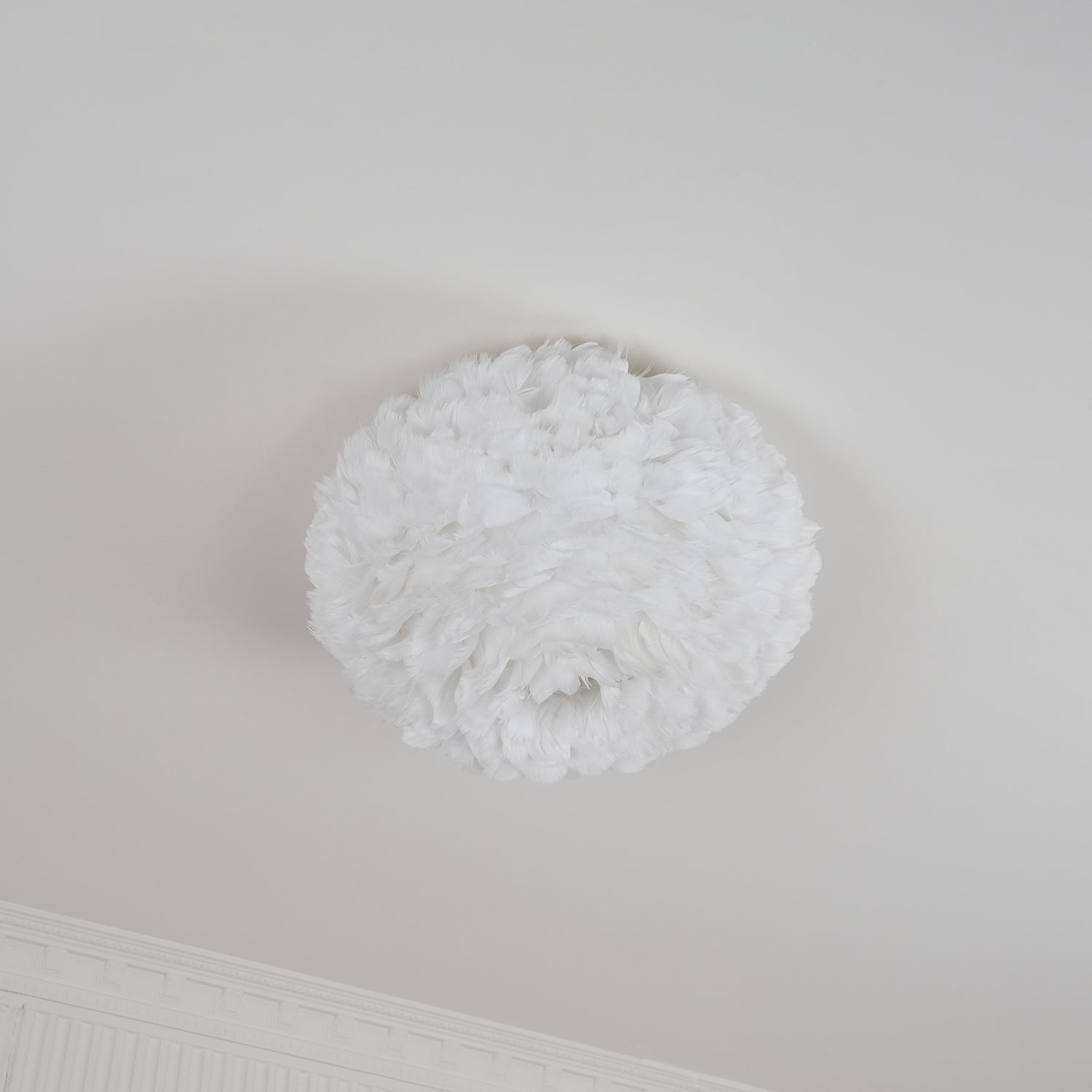 Zalore Premium Nordic Art Feathered Ceiling Lamp
