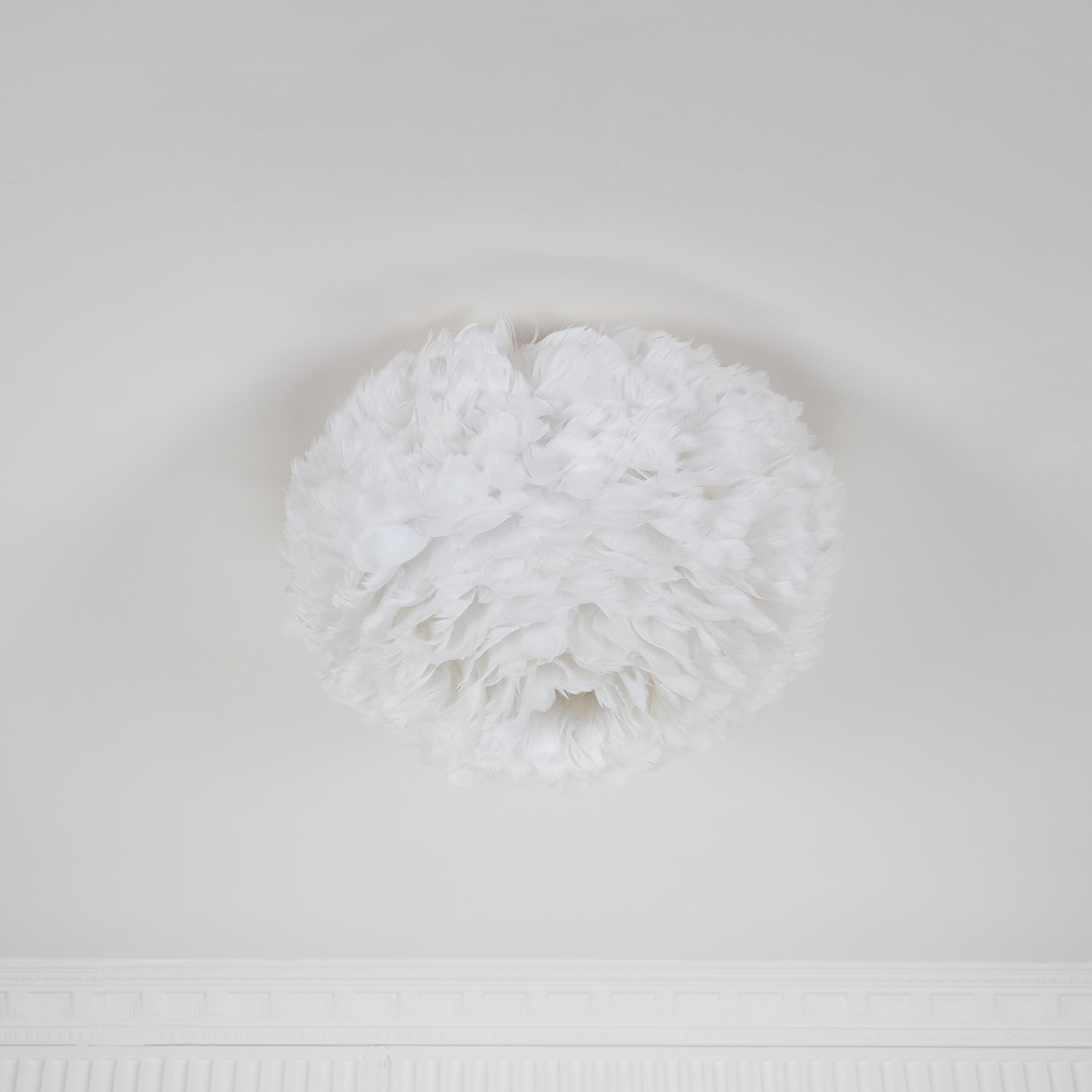 Zalore Premium Nordic Art Feathered Ceiling Lamp