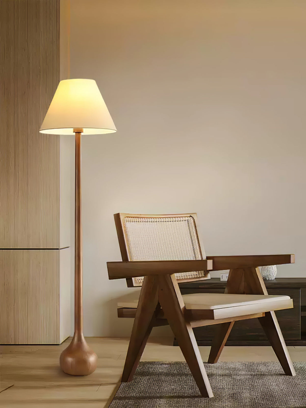 Elviseria Organic Wooden Floor Lamp