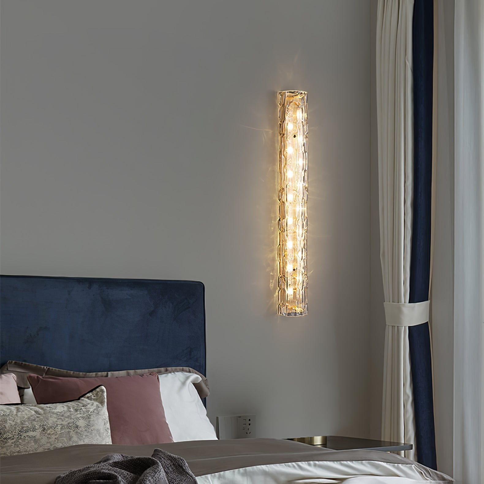 Lumix Brass Glass Glam Wall Lamp - Neutral Decor