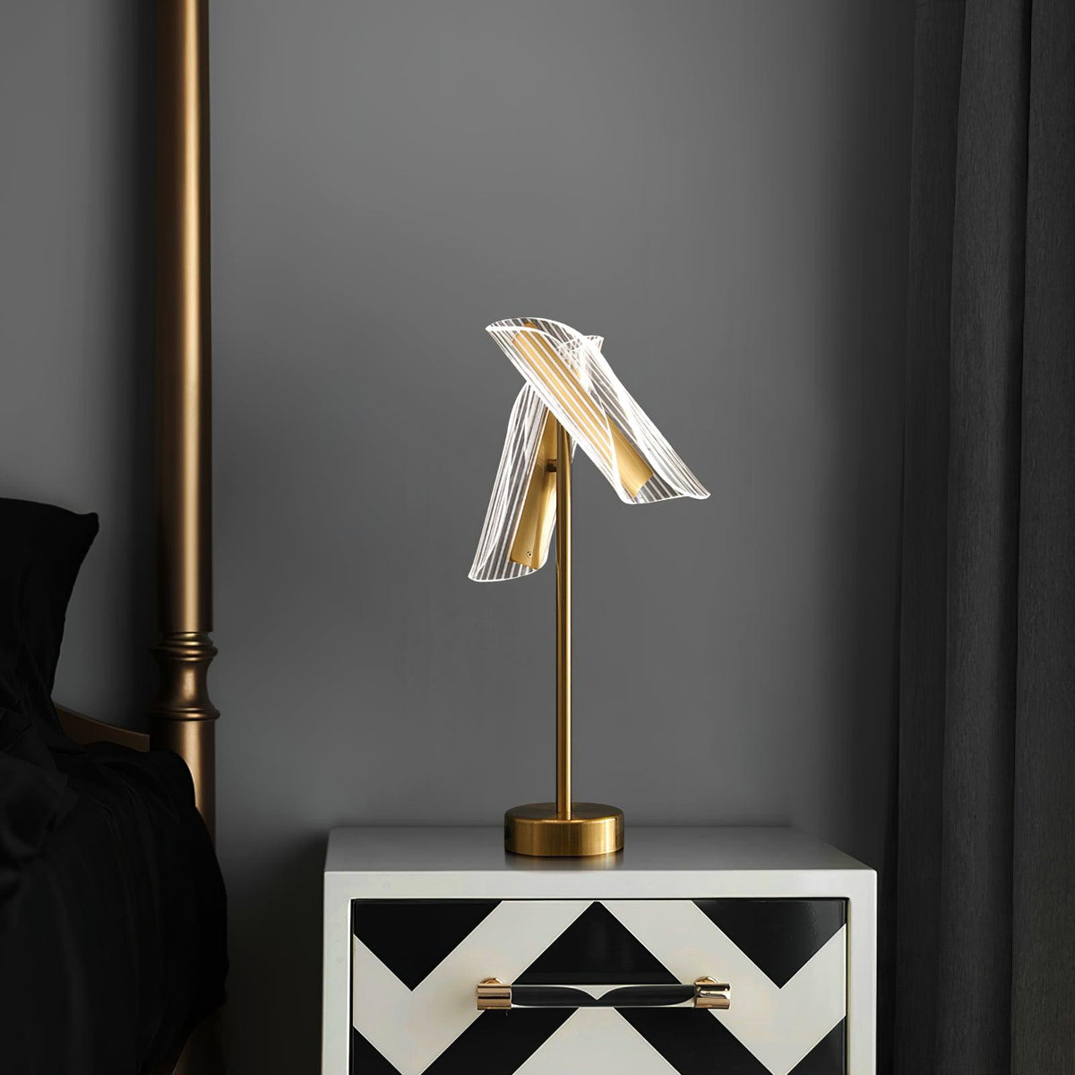 Remi Modern Table Lamp
