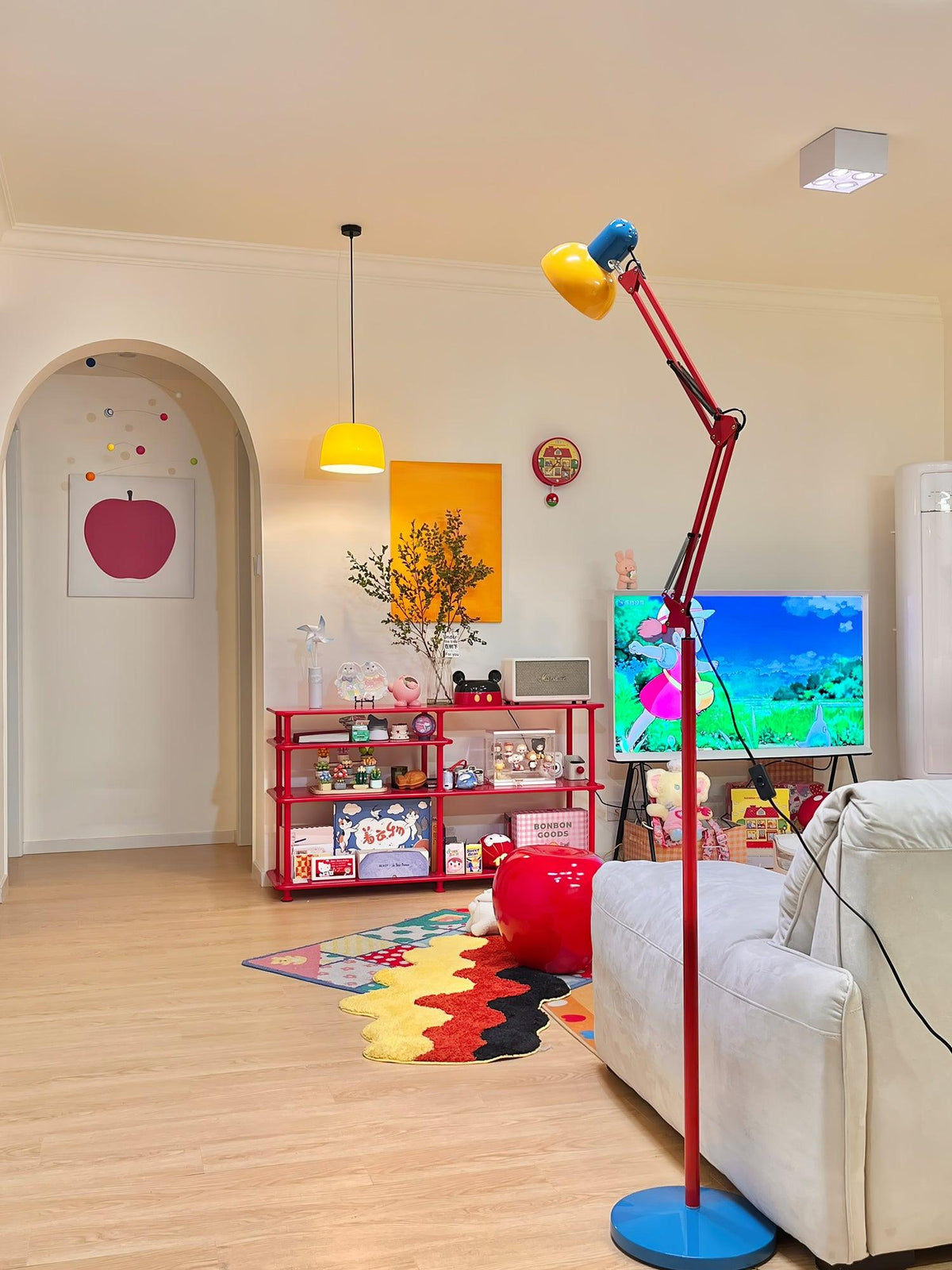 Idoren Playful Floor Lamp