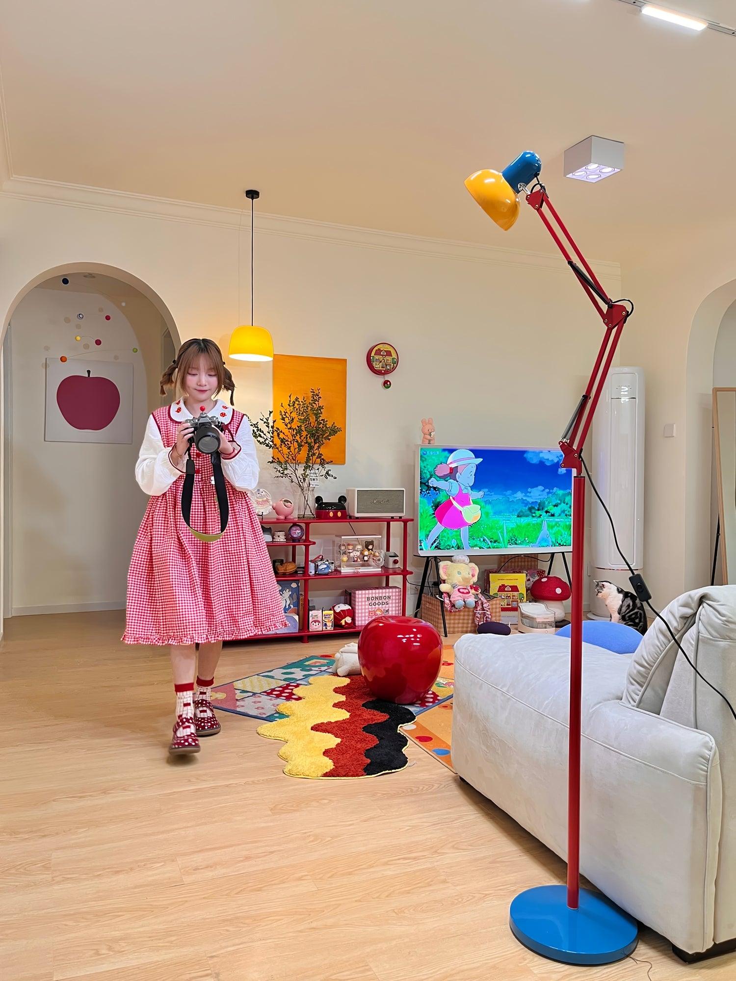 Idoren Playful Floor Lamp