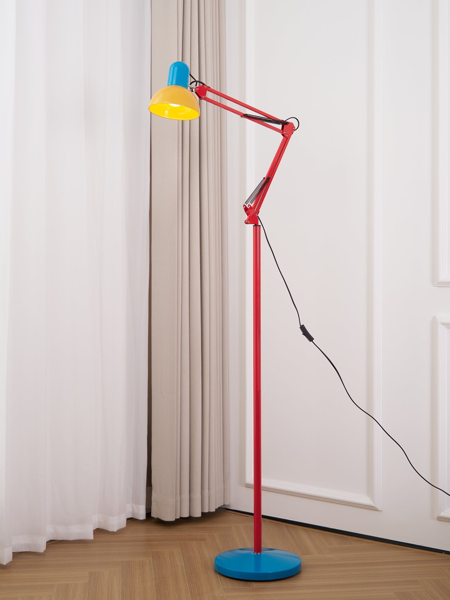 Idoren Playful Floor Lamp