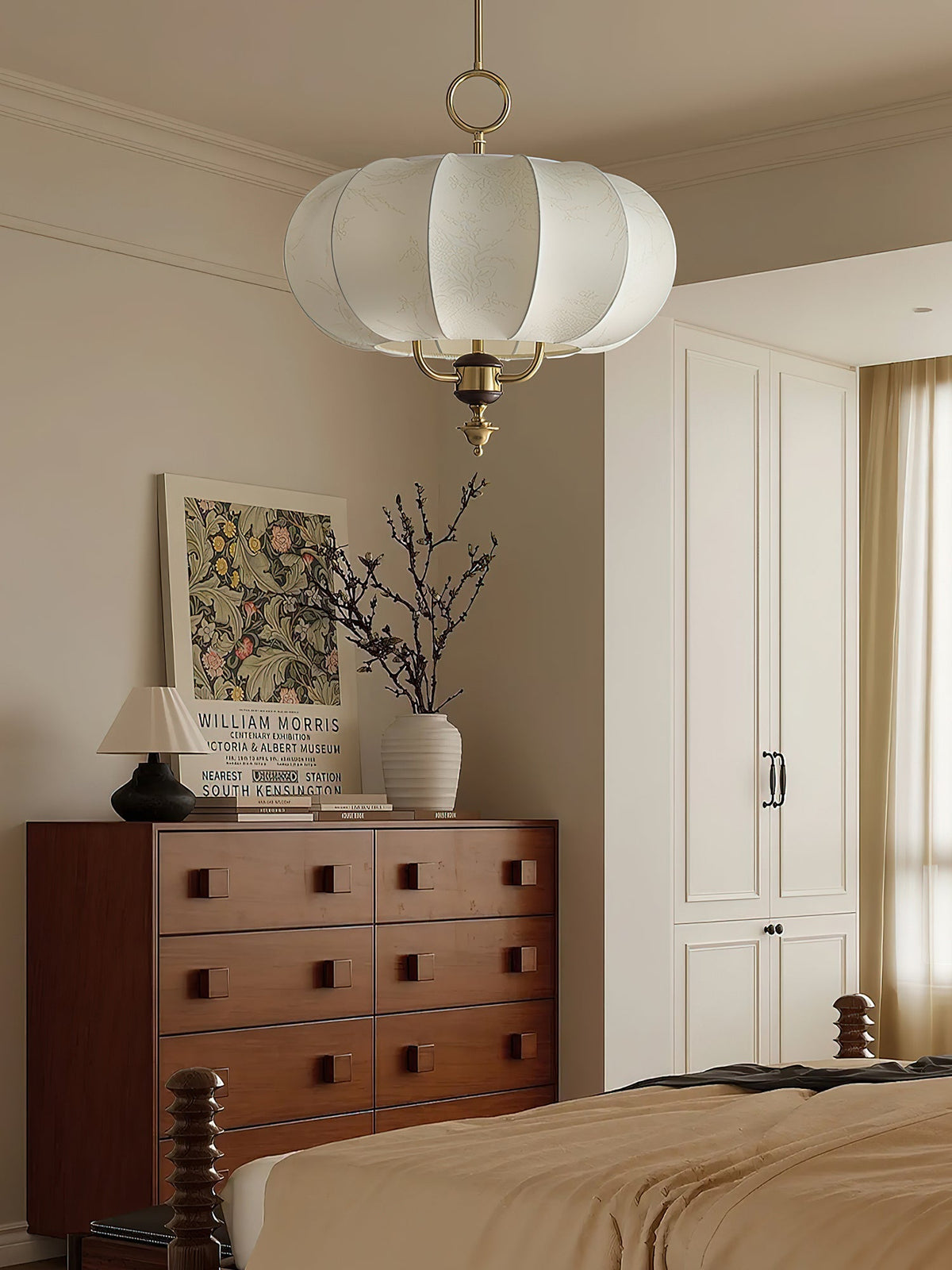 Faltix Lantern Pendant Light
