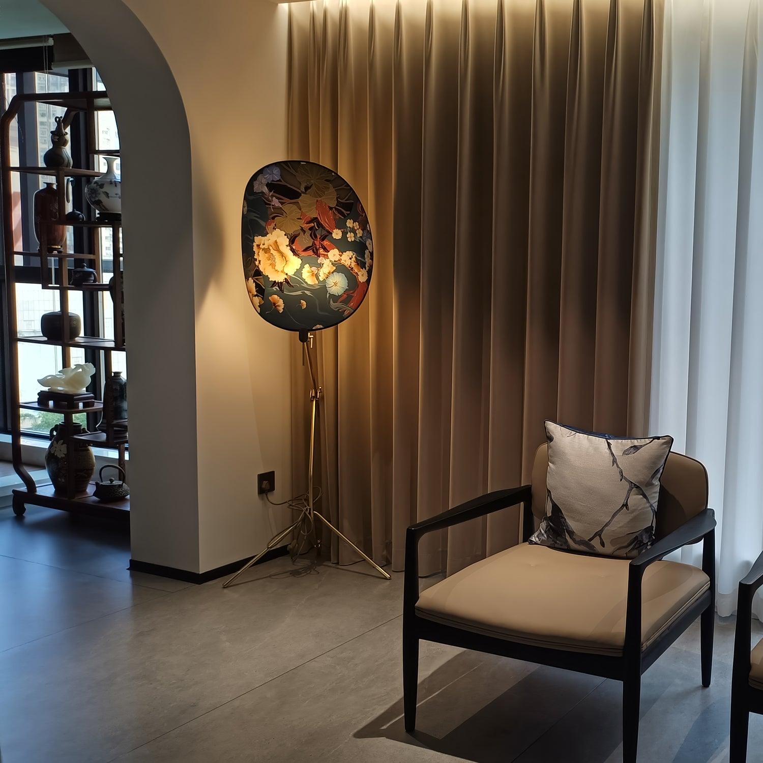 Unexin Brass Floor Lamp