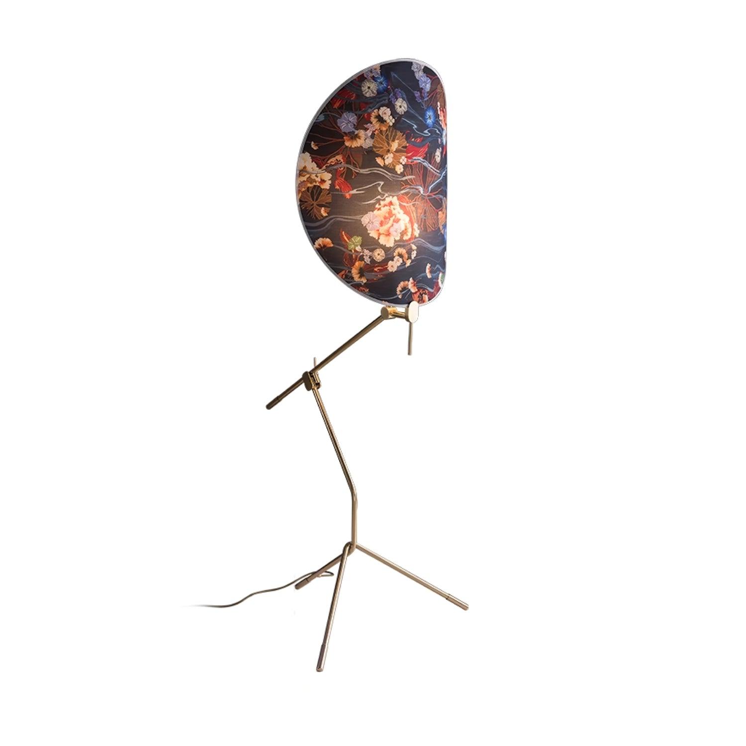 Unexin Brass Floor Lamp