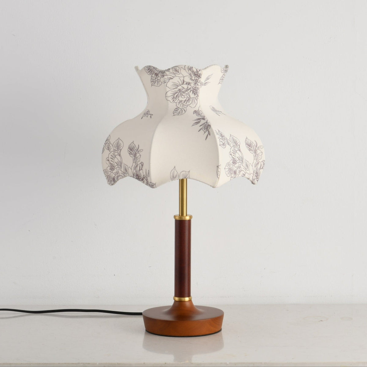 Naomi Vintage Table Lamp