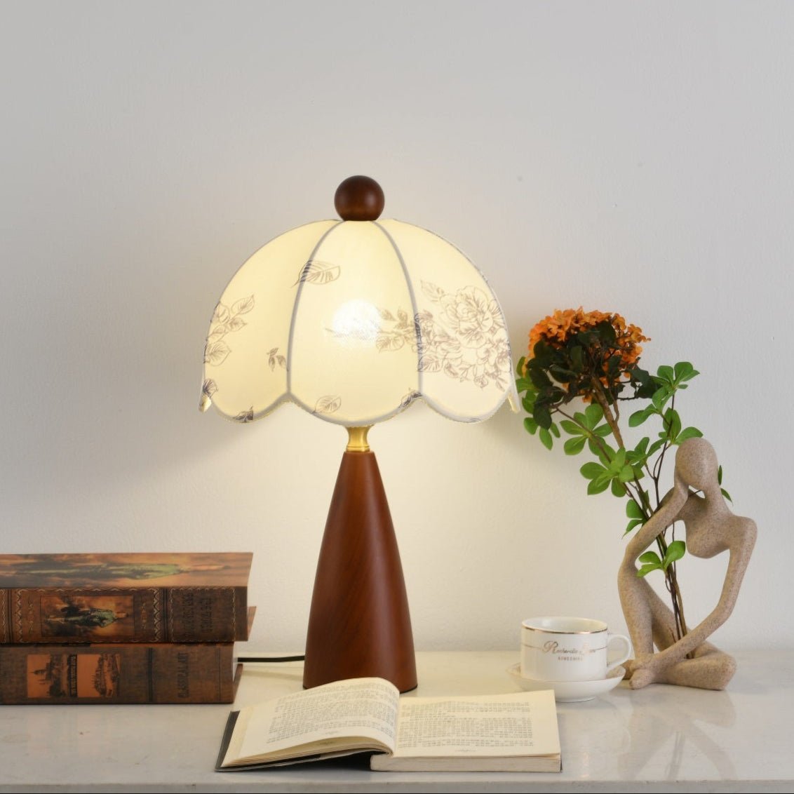 Ruby Vintage Table Lamp - Neutral Decor