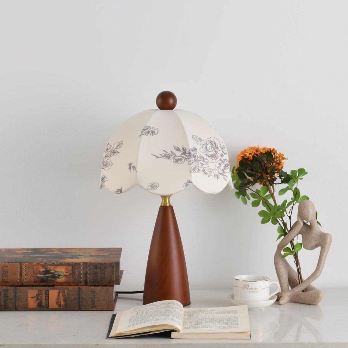 Ruby Vintage Table Lamp - Neutral Decor