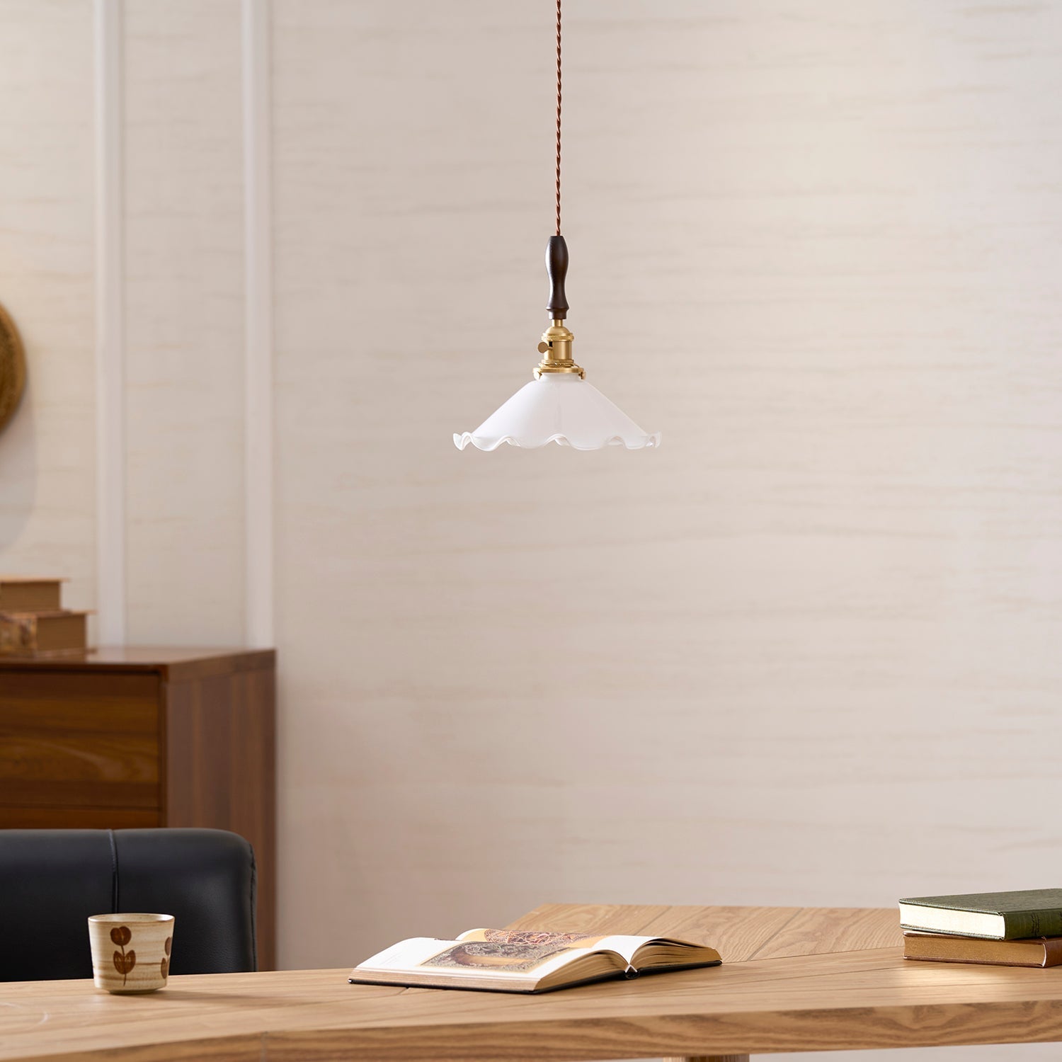 Beaumont Flower Petals Pendant Light