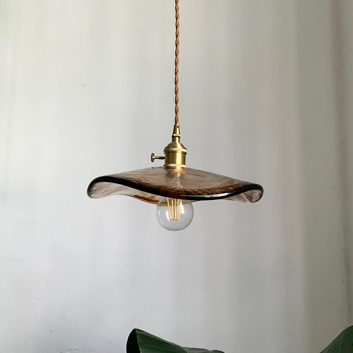 Hildes Art Flower Petal Swag Brass Glass Pendant Light