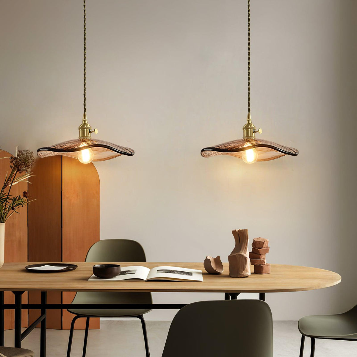 Hildes Art Flower Petal Swag Brass Glass Pendant Light