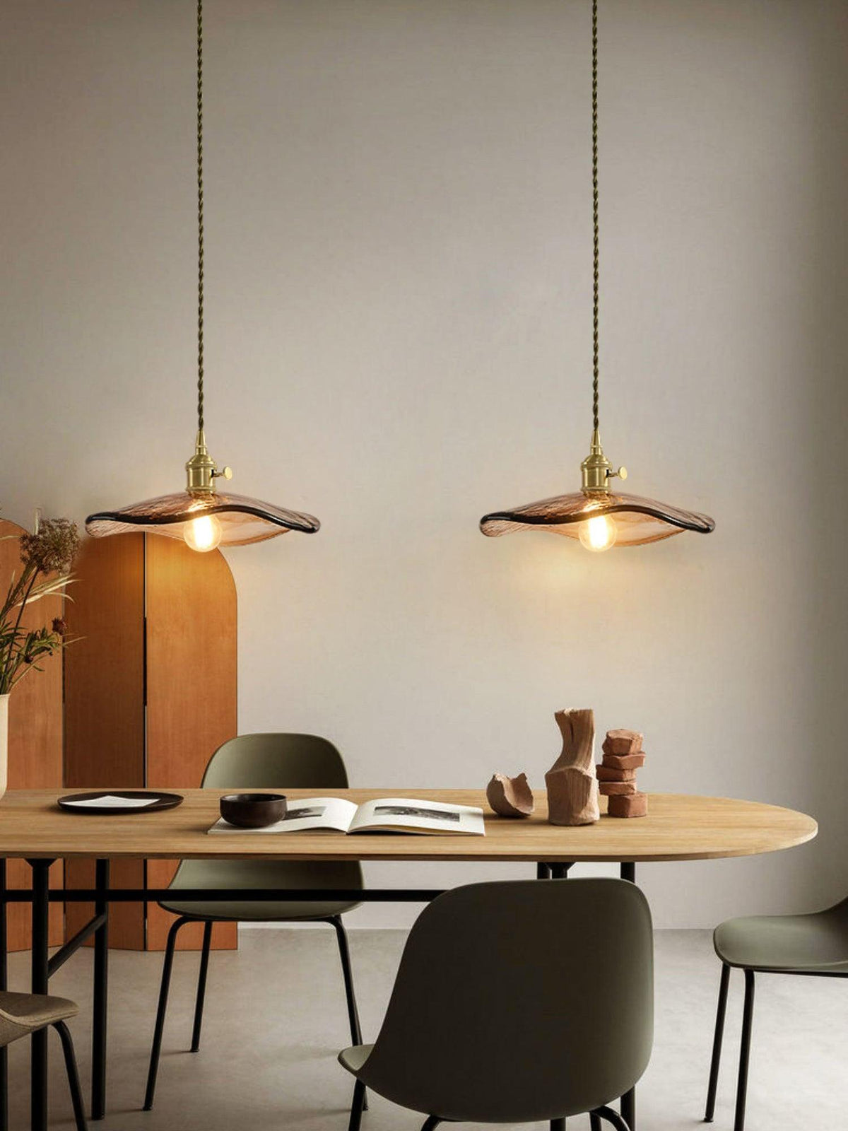 Hildes Art Flower Petal Swag Brass Glass Pendant Light