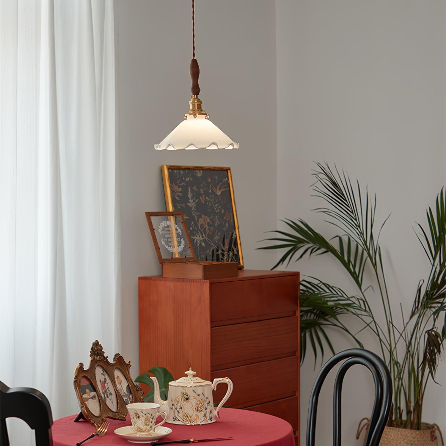 Beaumont Flower Petals Pendant Light