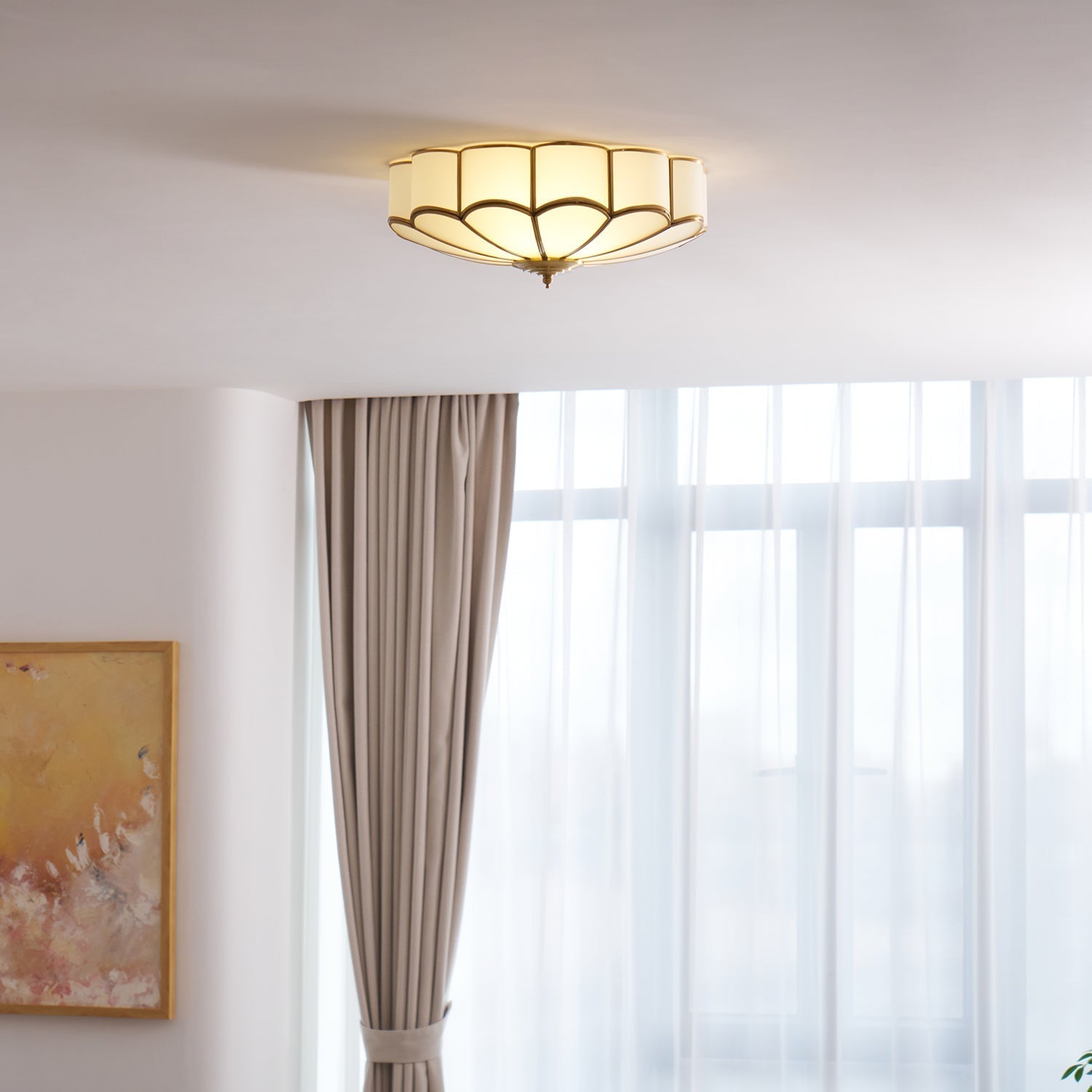Lustra Ceiling Light Flower Shape Glass Brass - Neutral Decor
