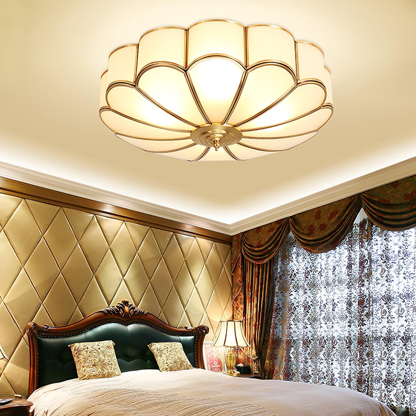 Lustra Ceiling Light Flower Shape Glass Brass - Neutral Decor