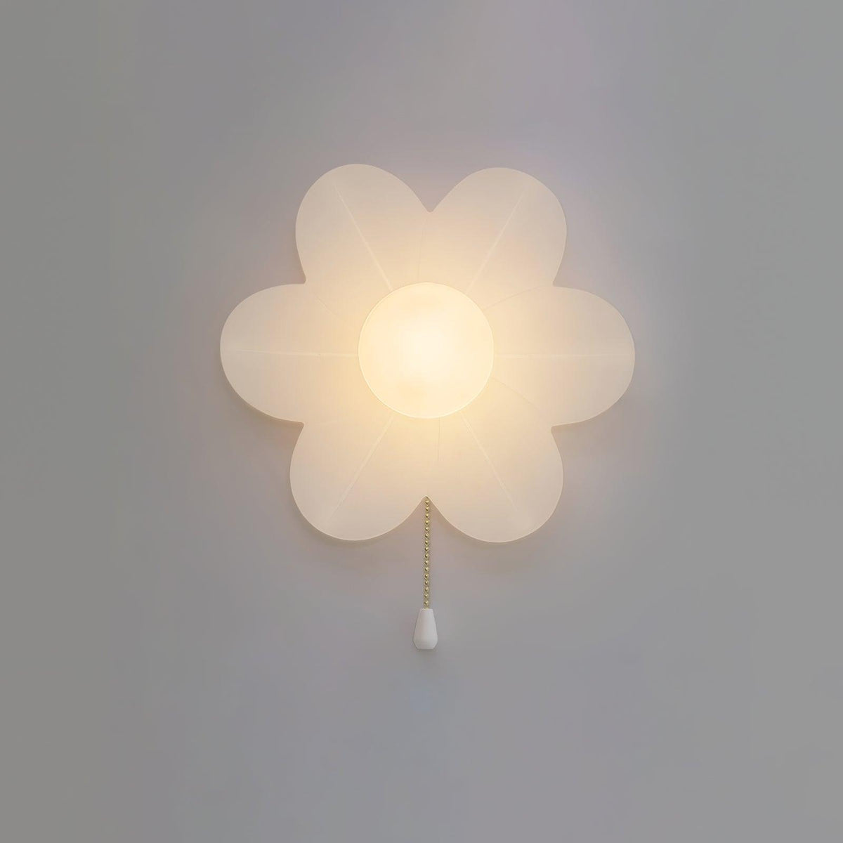 Acroma Nordic Art Flowers Resin Wall Lamp