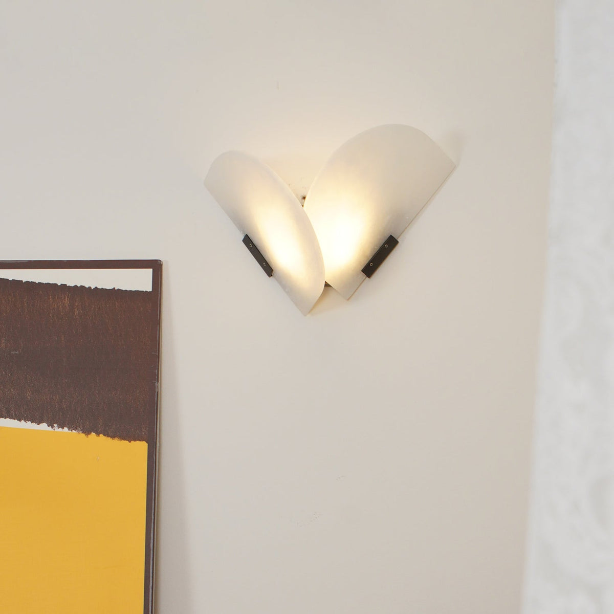 Pase Heart Alabaster Wall Light