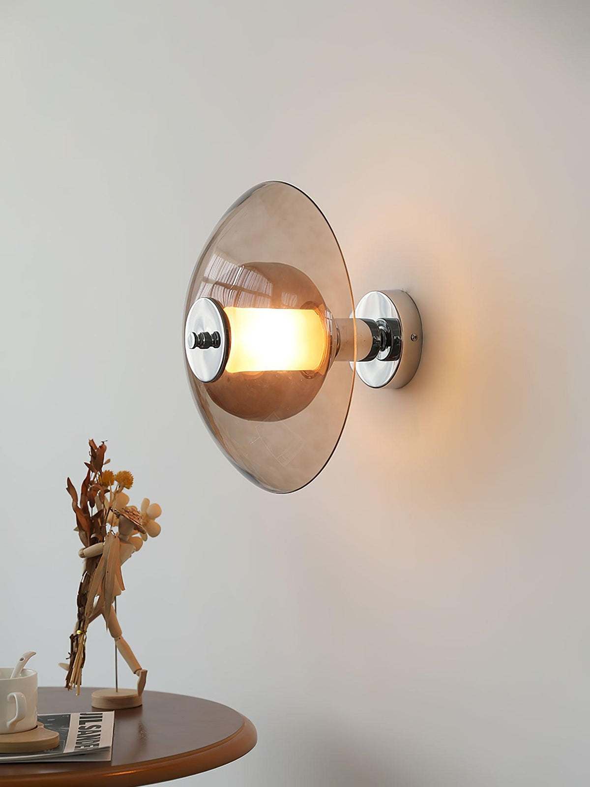 Cocarir Nordic Art Flying Saucer Plug-in Wall Light