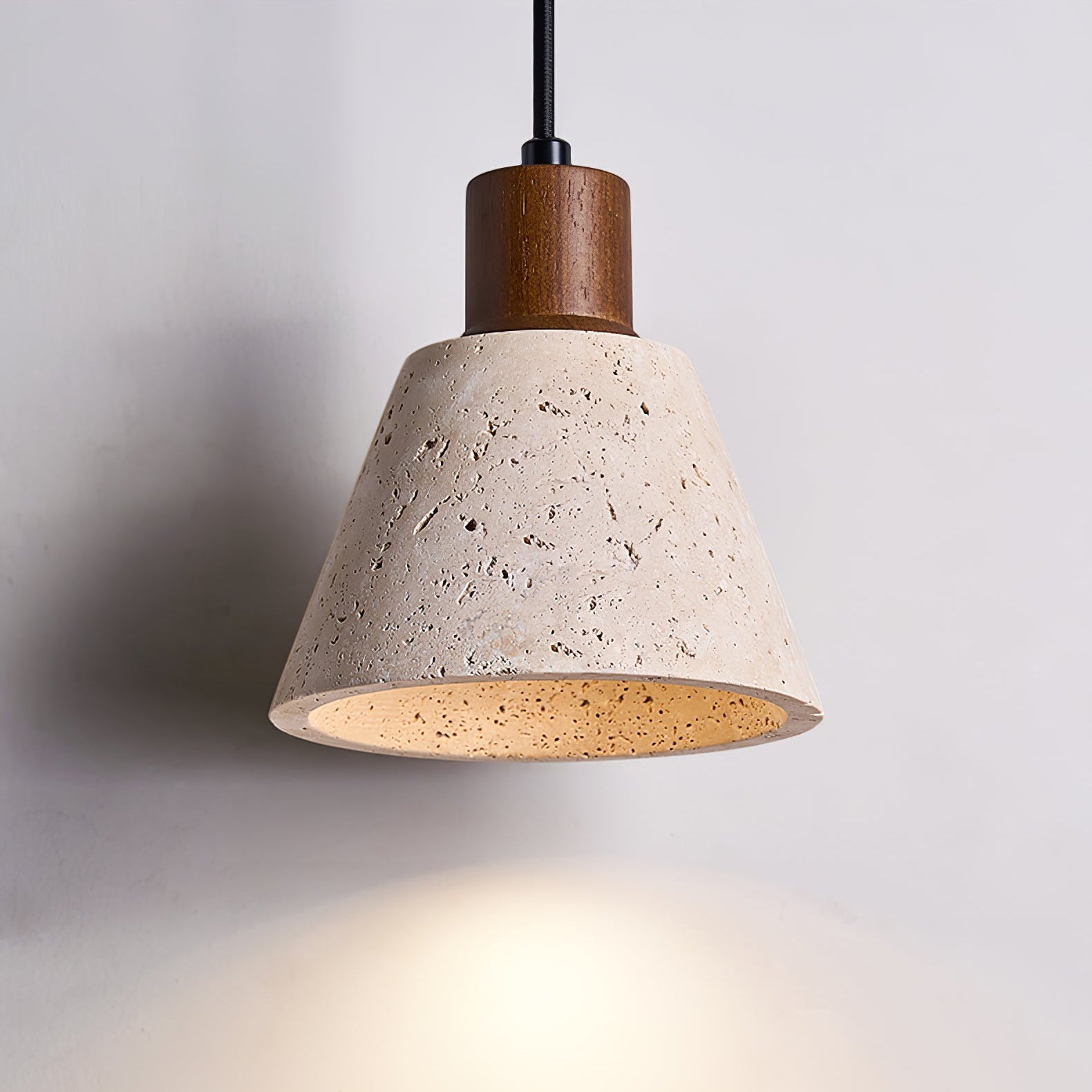 Forma Terra Trio Pendant Lamp - Neutral Decor