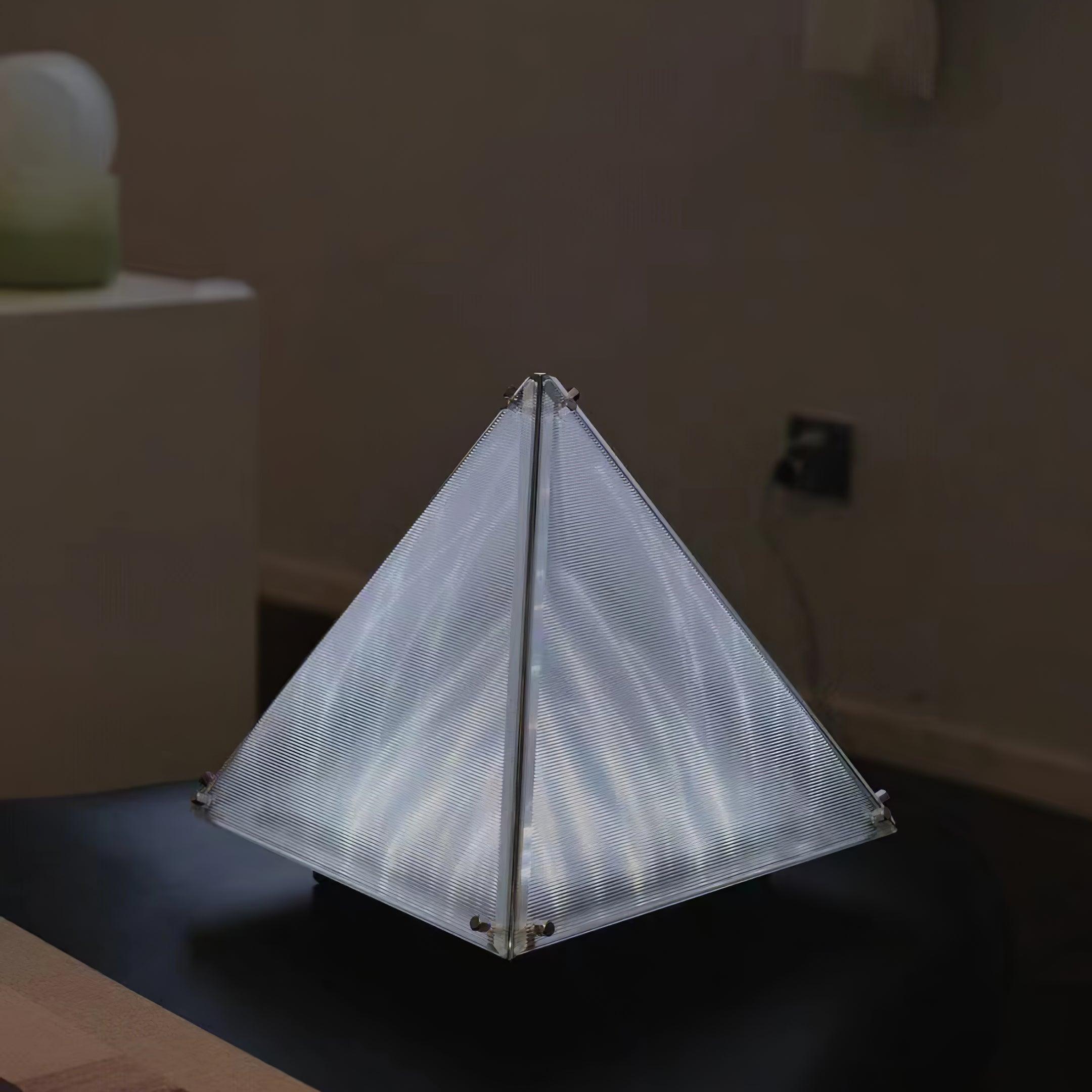 Mymiryre Pyramid Glass Table Lamp