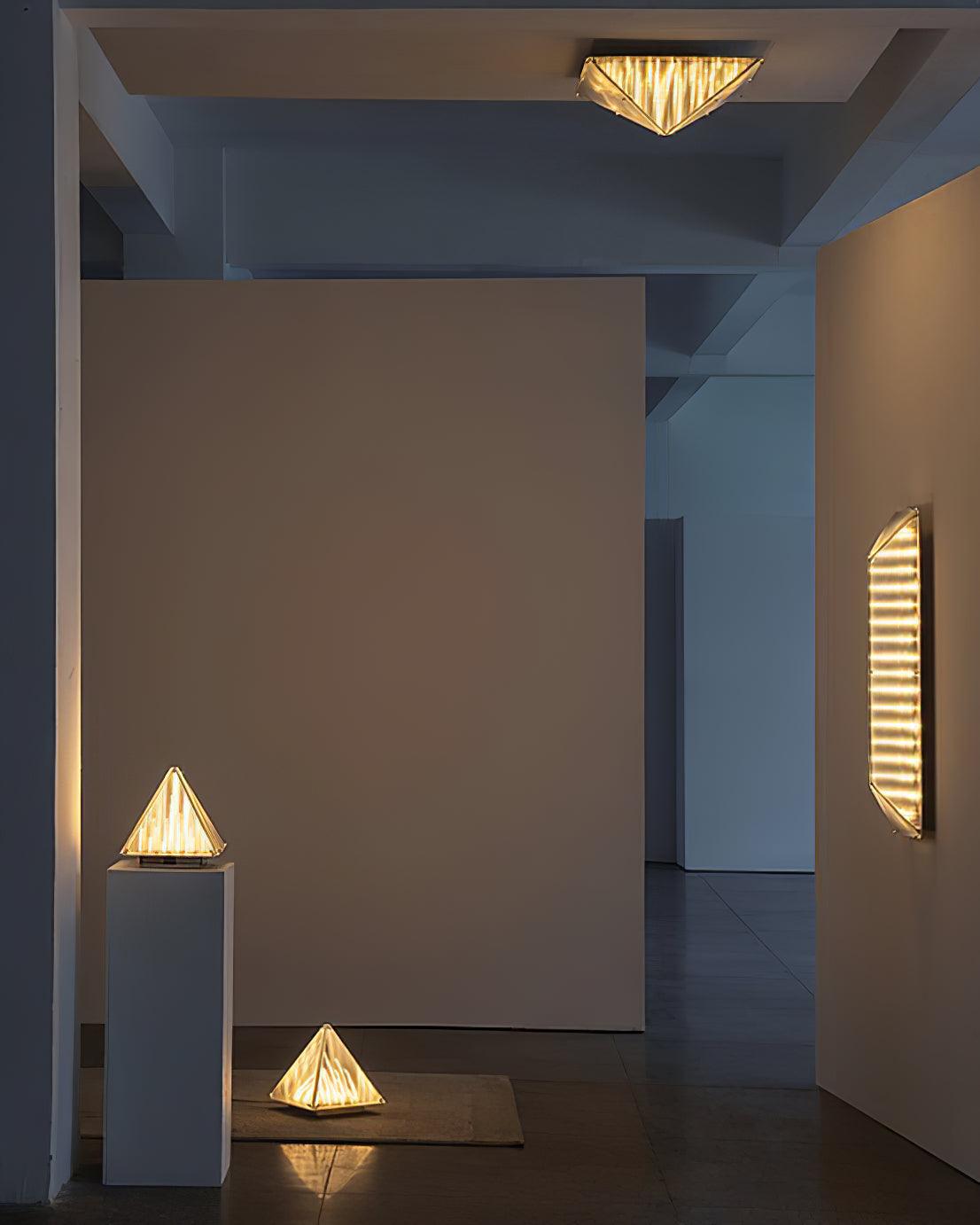 Mymiryre Pyramid Glass Table Lamp