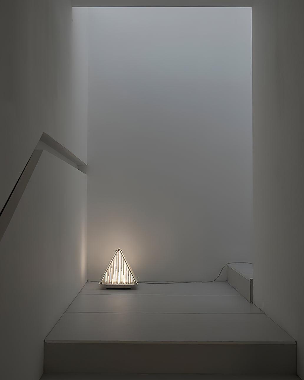 Mymiryre Pyramid Glass Table Lamp