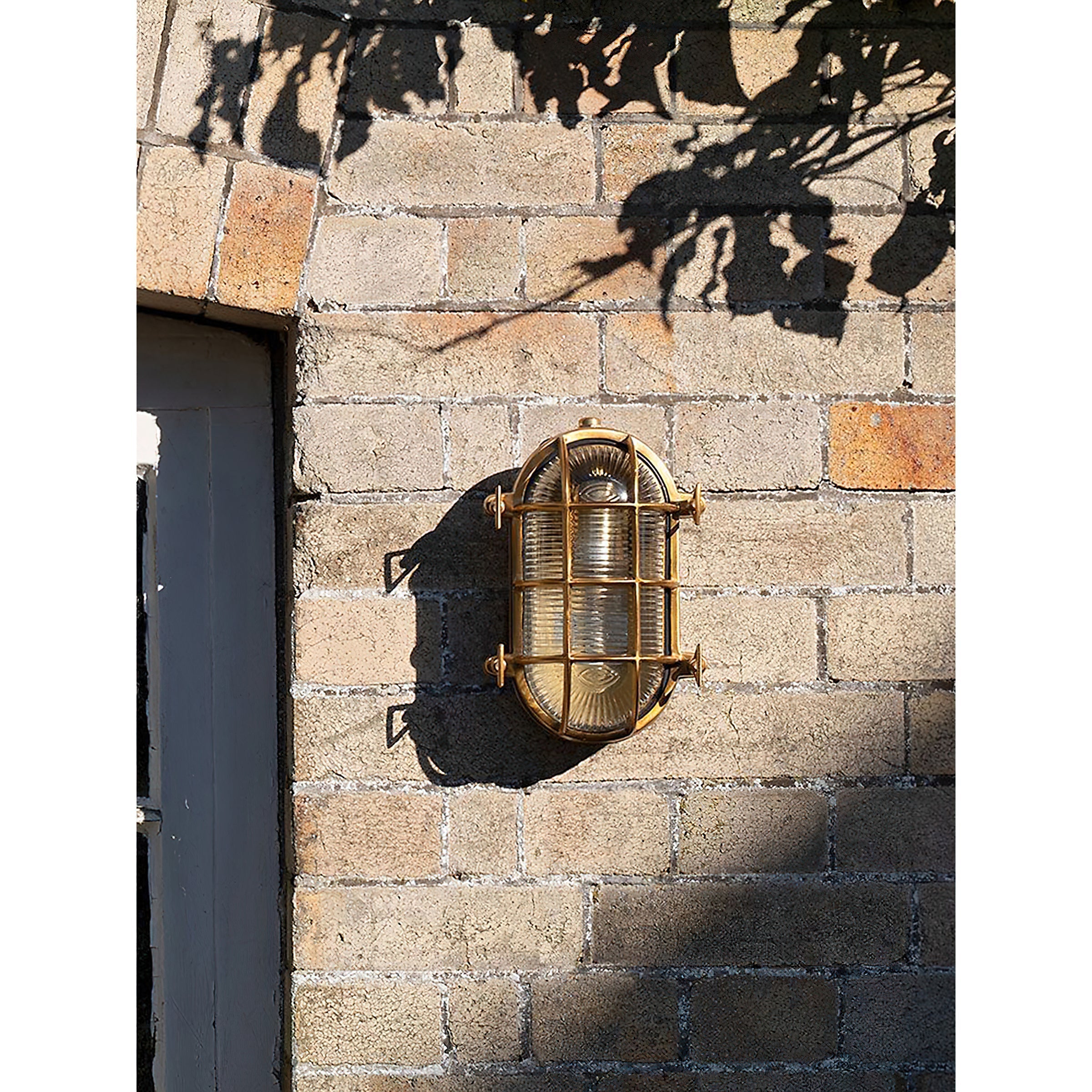 Erthearis Vintage Brass Bunker Sconce Wall Lamp - Neutral Decor