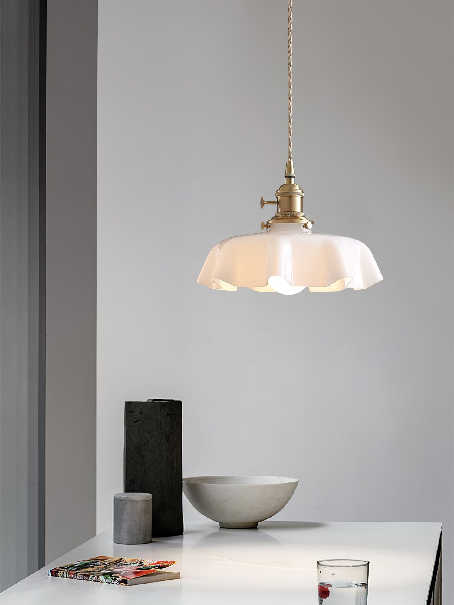 Lustra Pendant Light French Flower for Dining Room - Neutral Decor