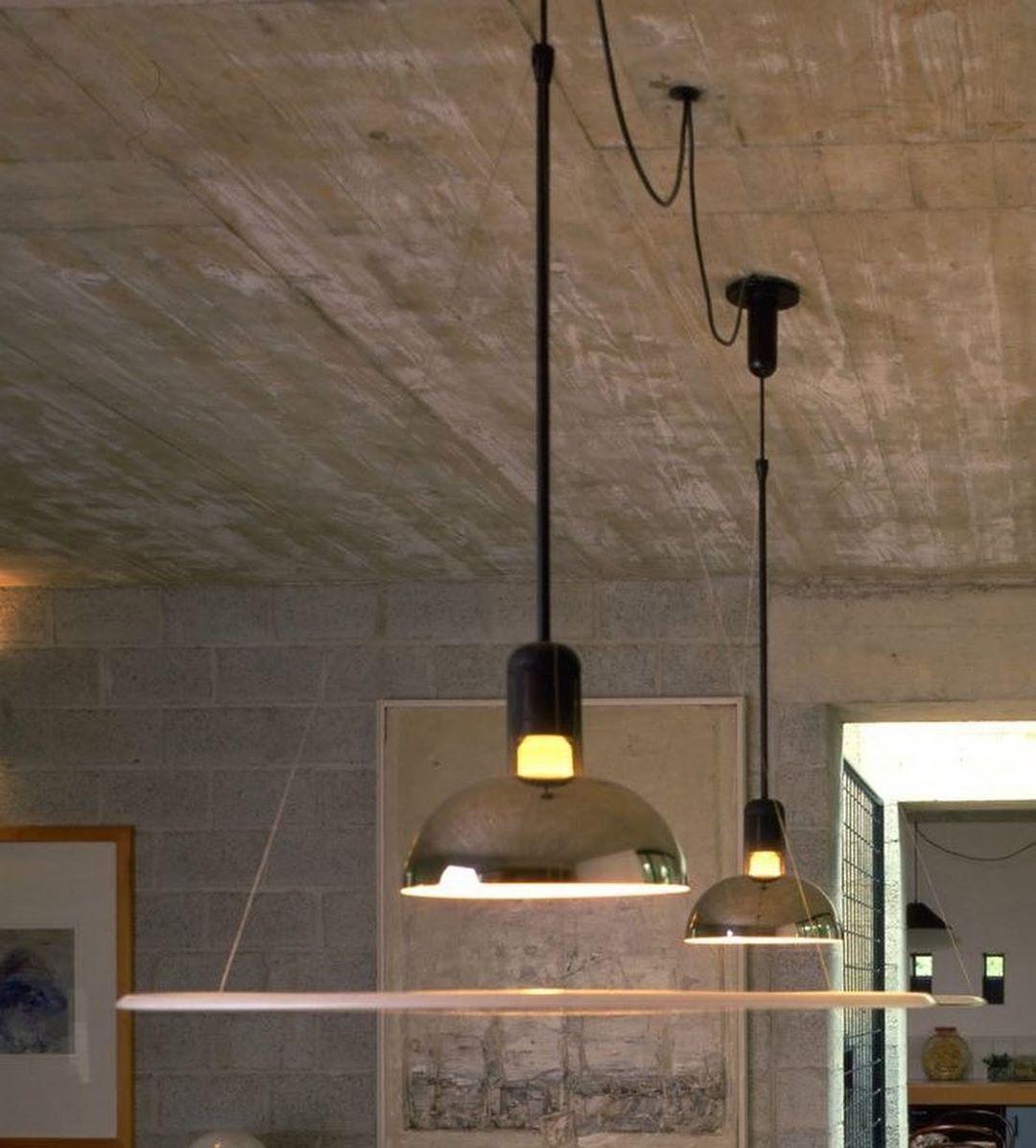 Viraeleria Flying Saucer Pendant Light