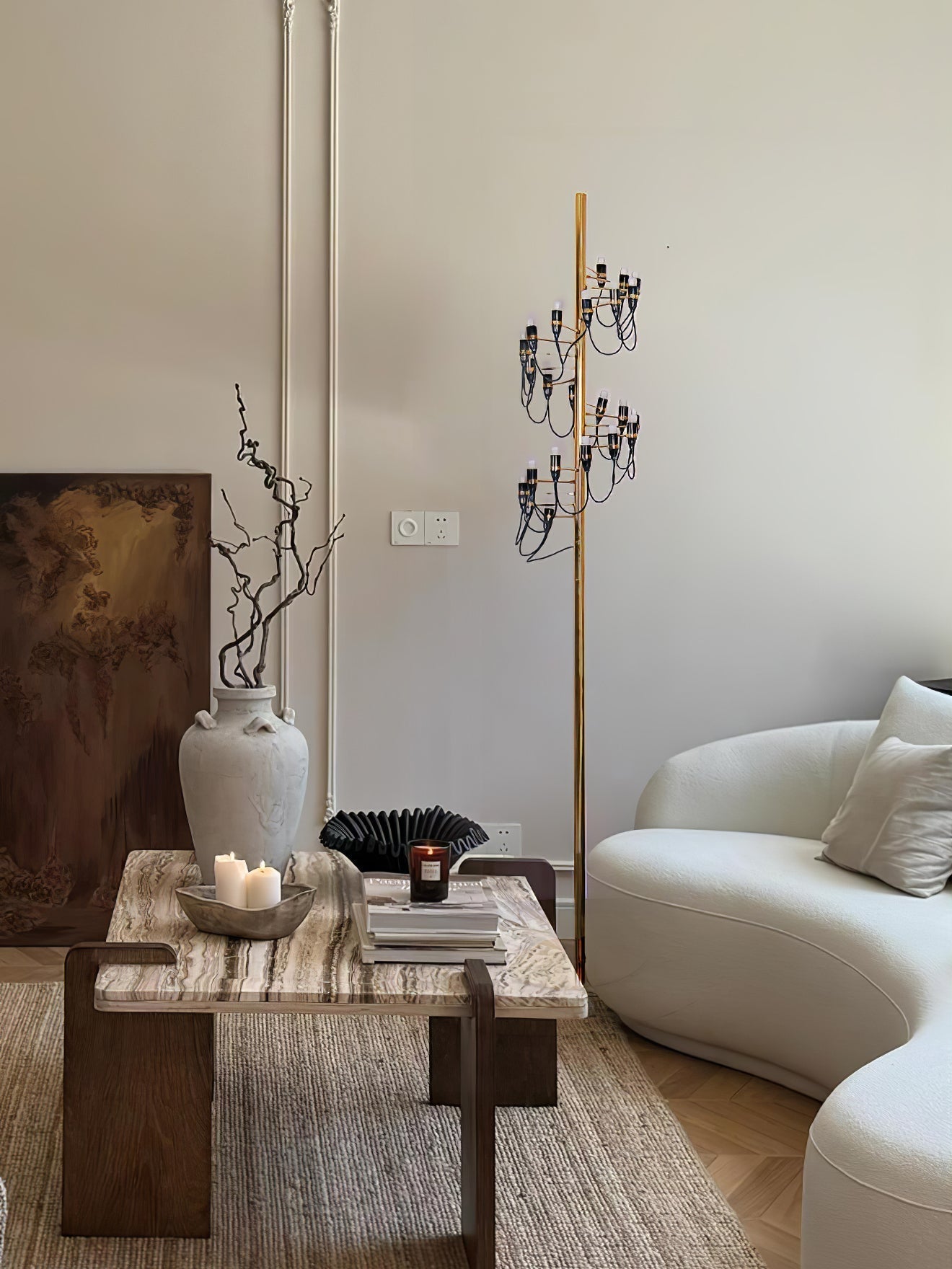 Olliryra Sculptural Steel Floor Lamp