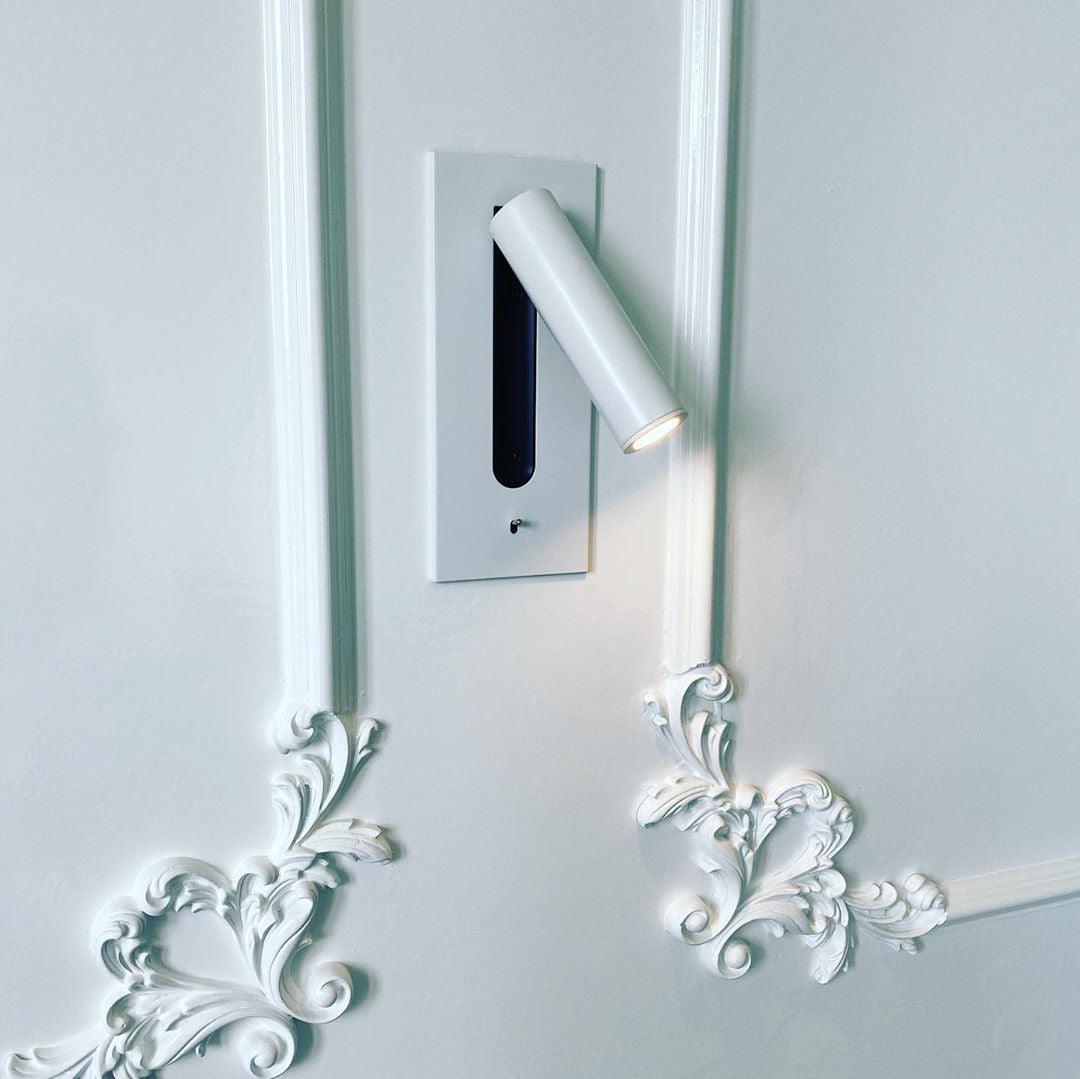 Virixel Industrial Wall Lamp