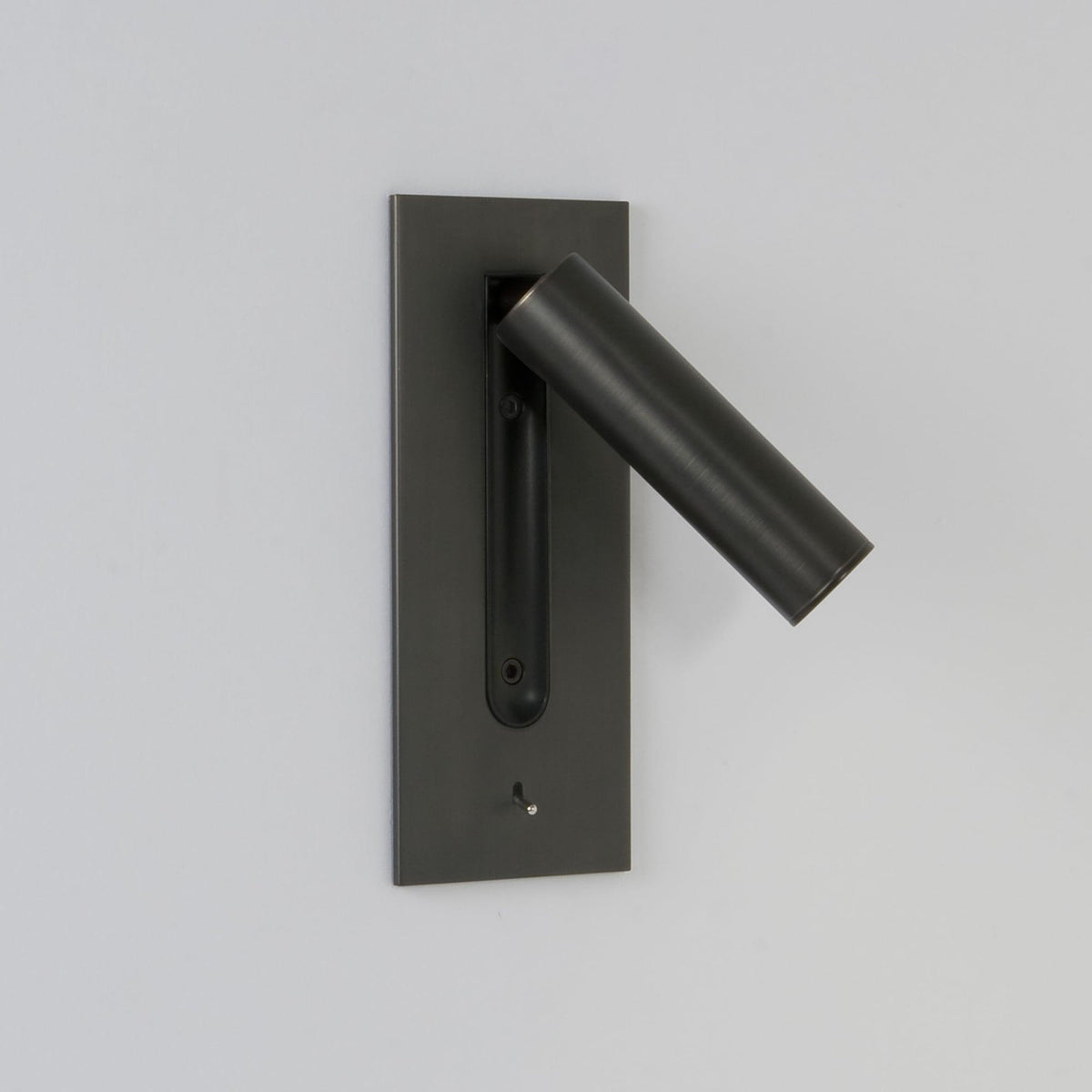 Virixel Industrial Wall Lamp