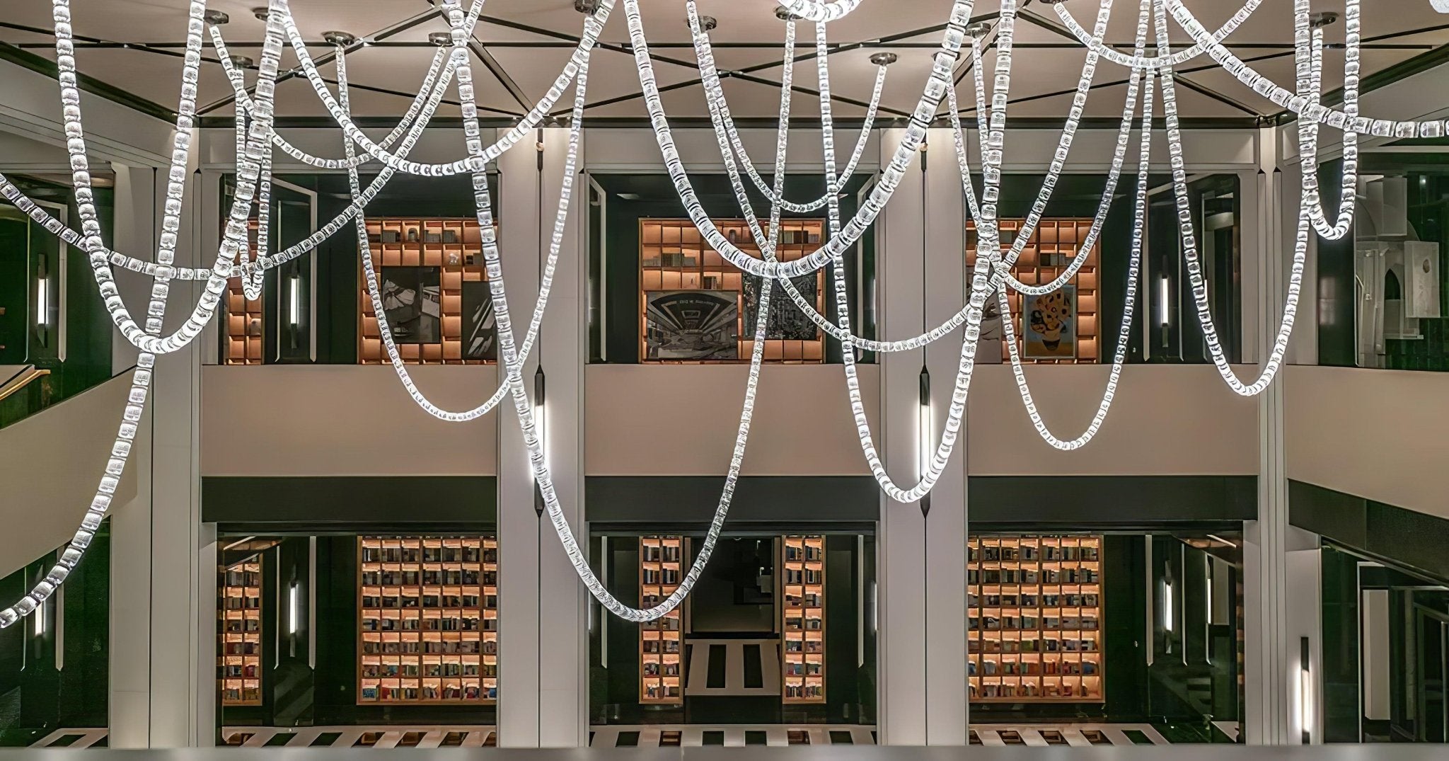 Cavenira Art Deco Crystal Chandelier