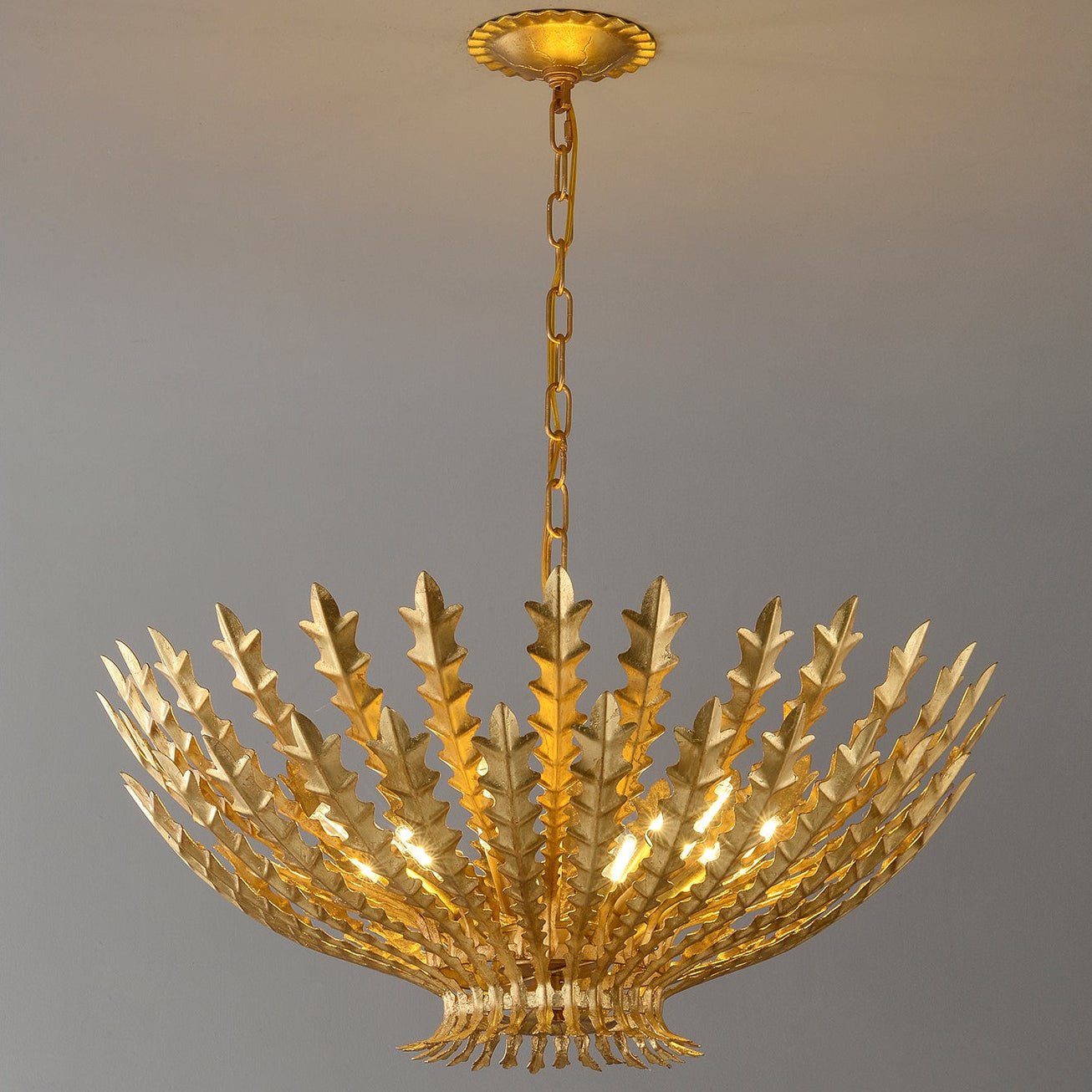 Lumuira Luxurious Gilded Acanthus Chandelier