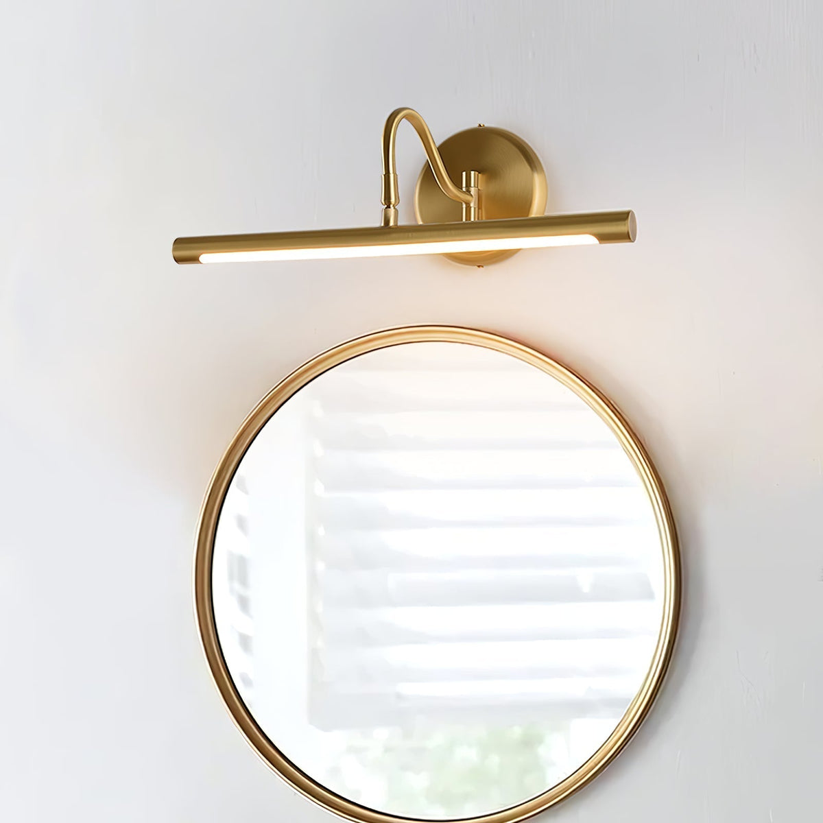 Nina Arc Vanity Wall Light