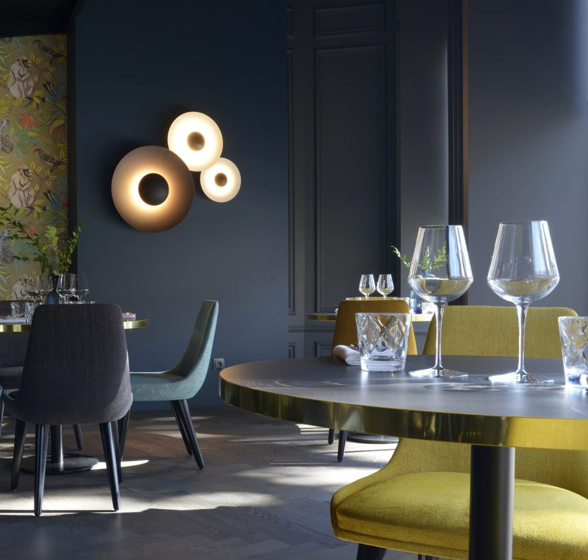 Ginger Modern Minimalist Round Wall Lamp
