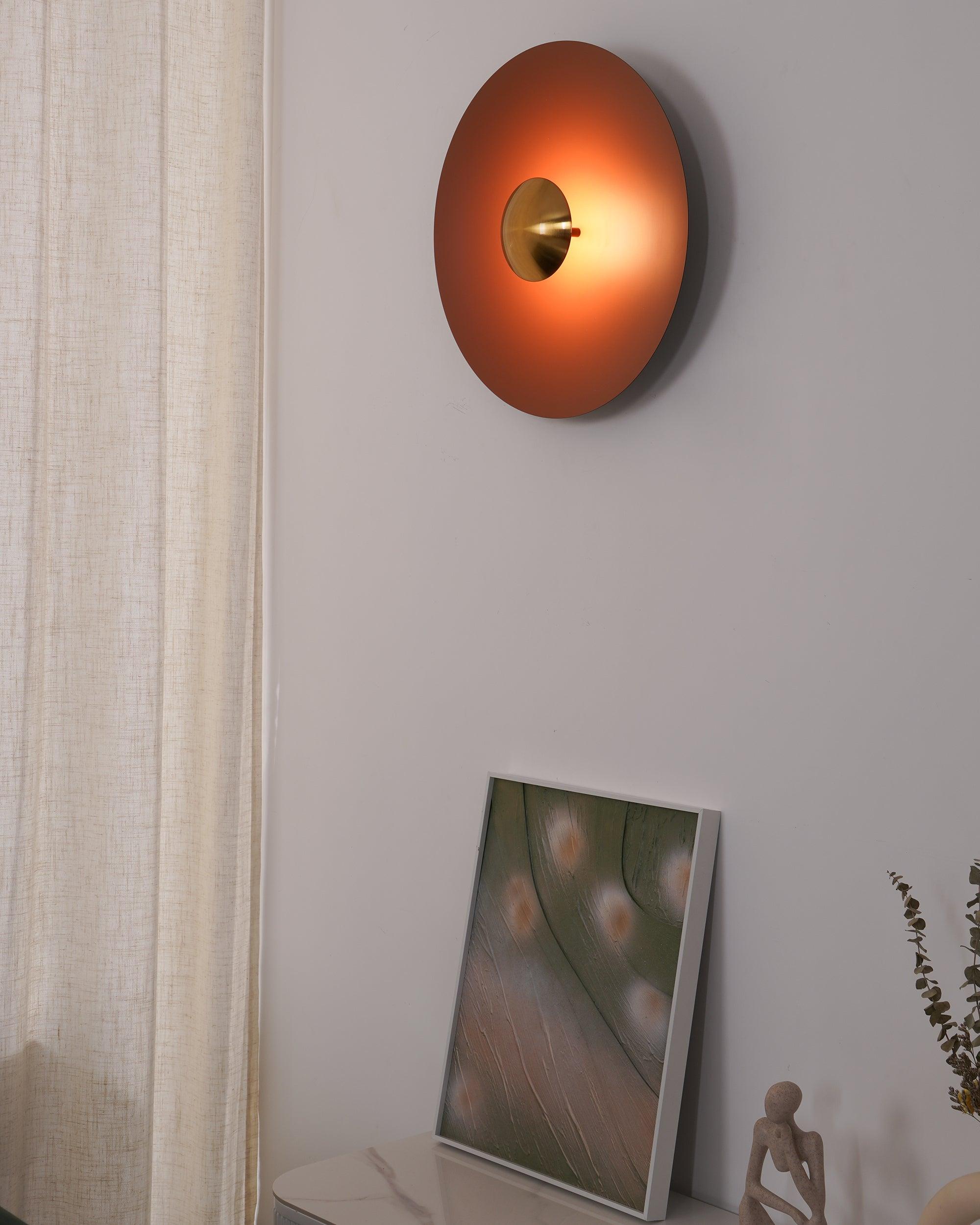 Xevan Elegance Simplicity Glow Wall Light