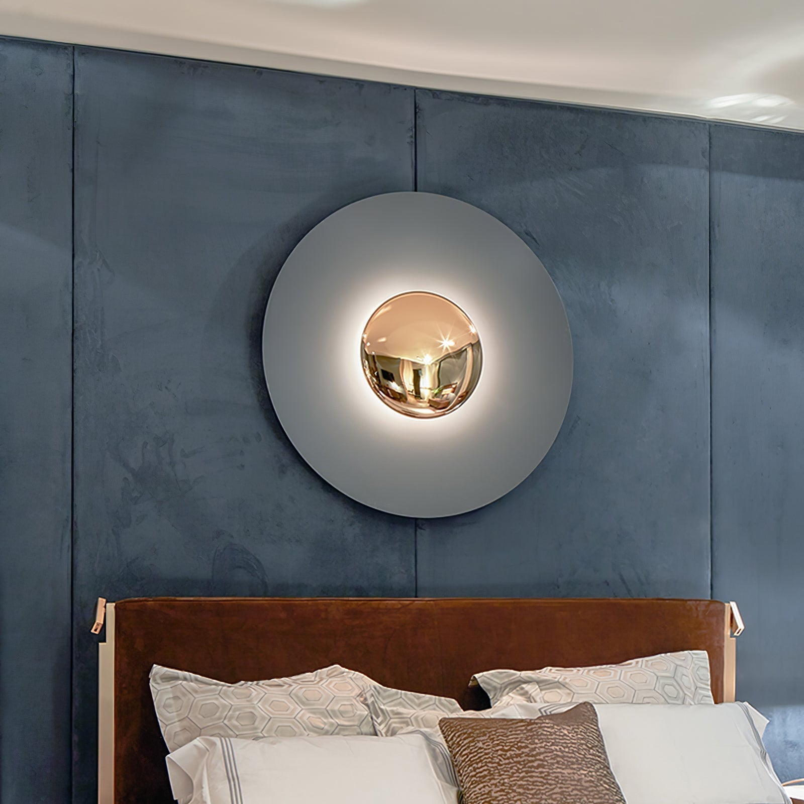 Erlirora Simplicity Glow Plug-in Wall Light