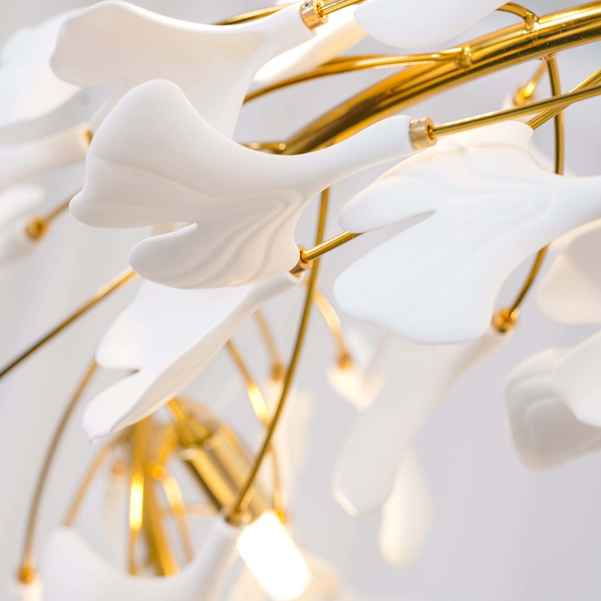 Umberis Pendant Lamp Gingko Porcelain Leaves Gold