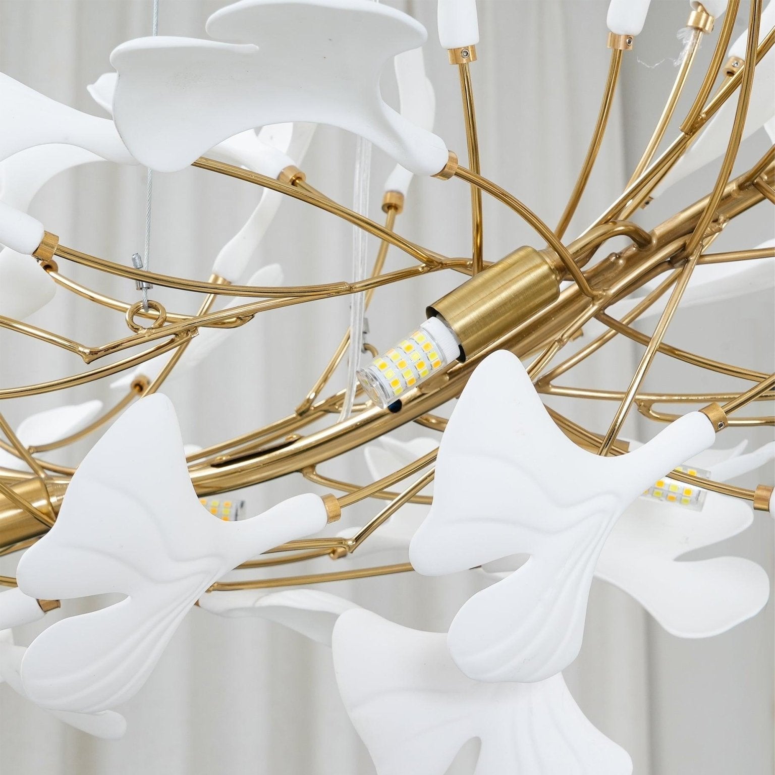 Olivia Ceramic Gingko Leaf Chandelier Smile -Shape - Neutral Decor