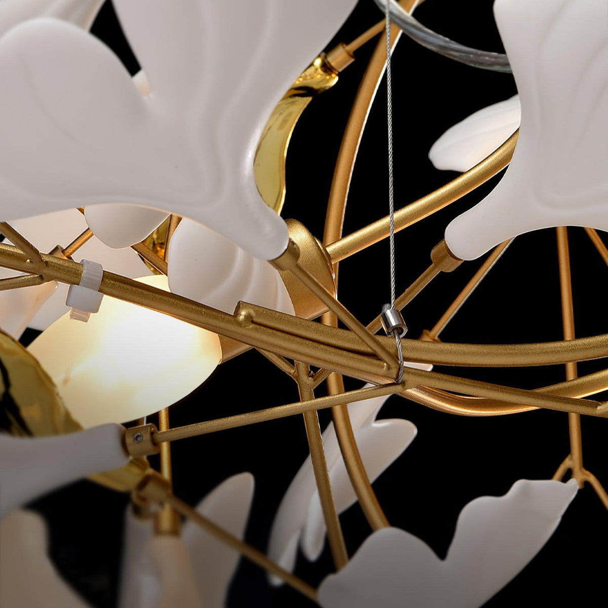 Oriiselle Chandelier Ceramic Gingko Petal Gold