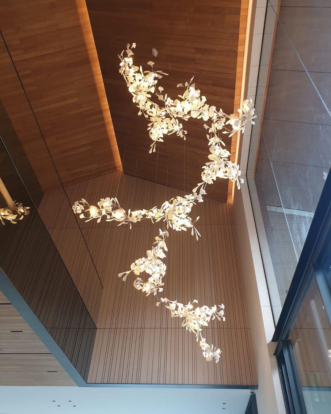 Sorvyn Pendant Lamp Ginkgo Ceramic Brass Floral
