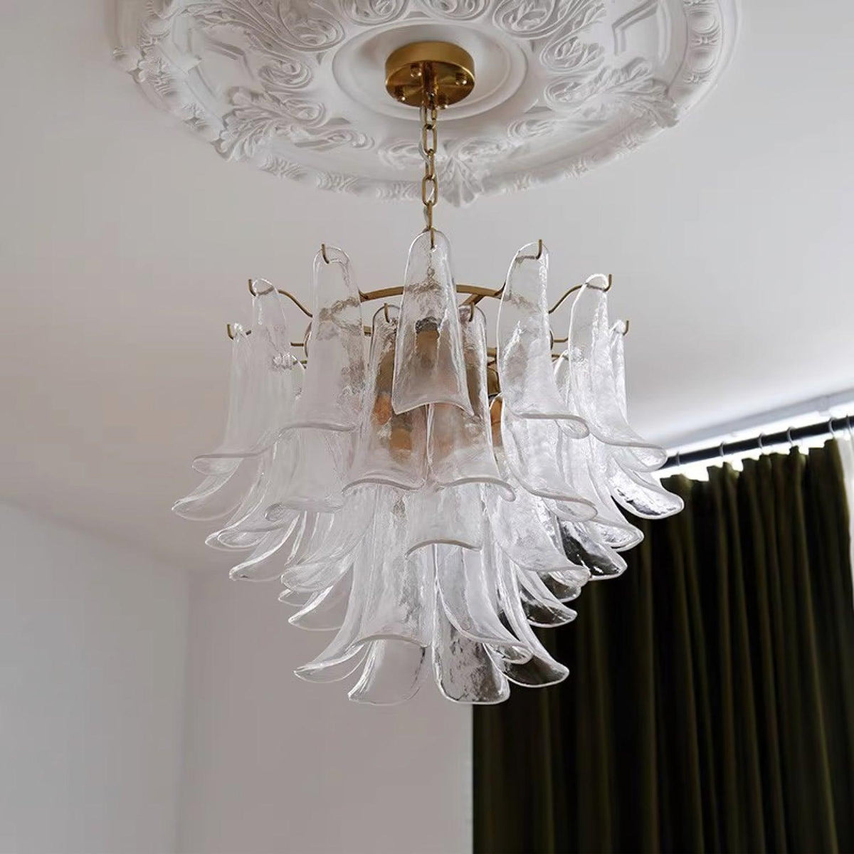 Elvess Chandelier Murano Glass Leaf Golden