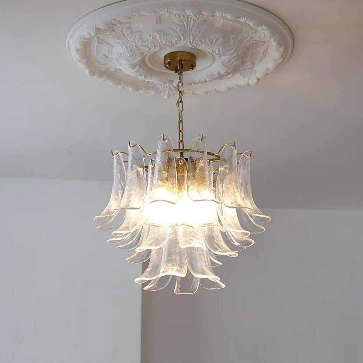 Elvess Chandelier Murano Glass Leaf Golden