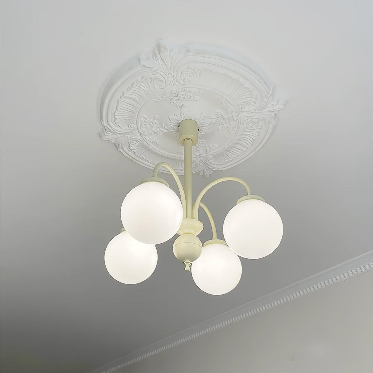 Velaora Chandelier Cream Glass Spheres