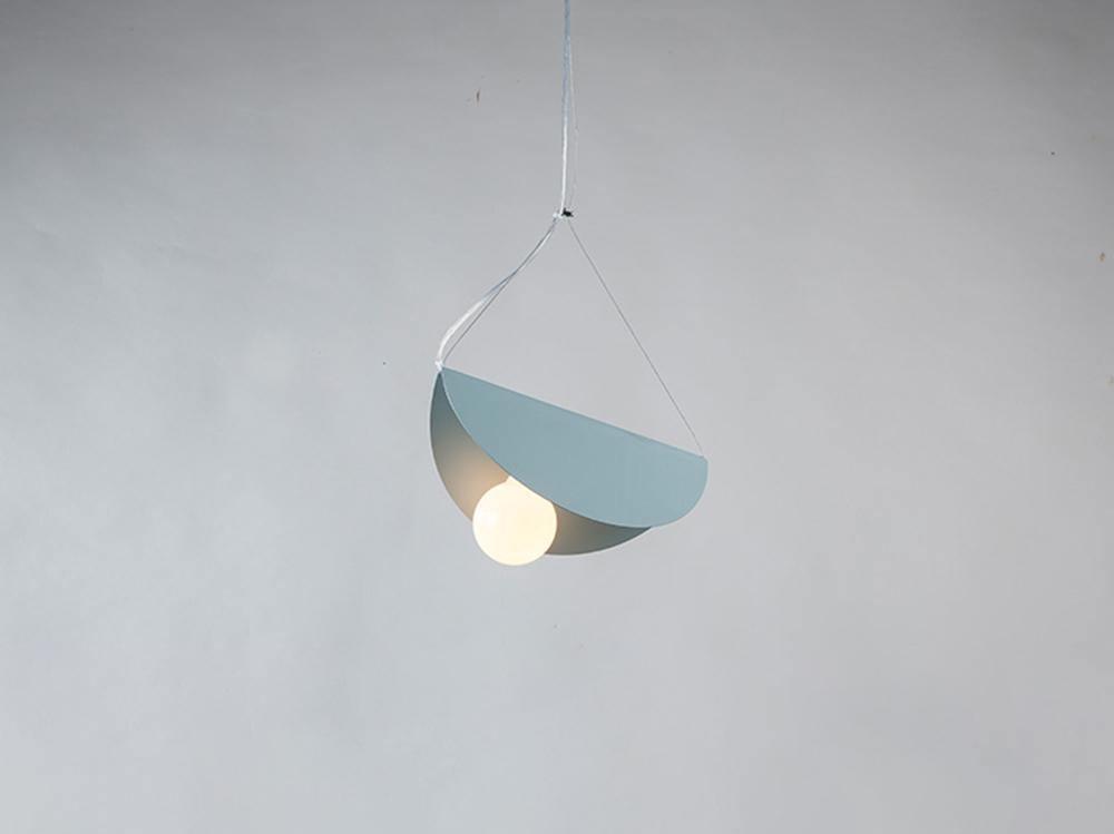 Halten Premium Art Glider Pendant Light